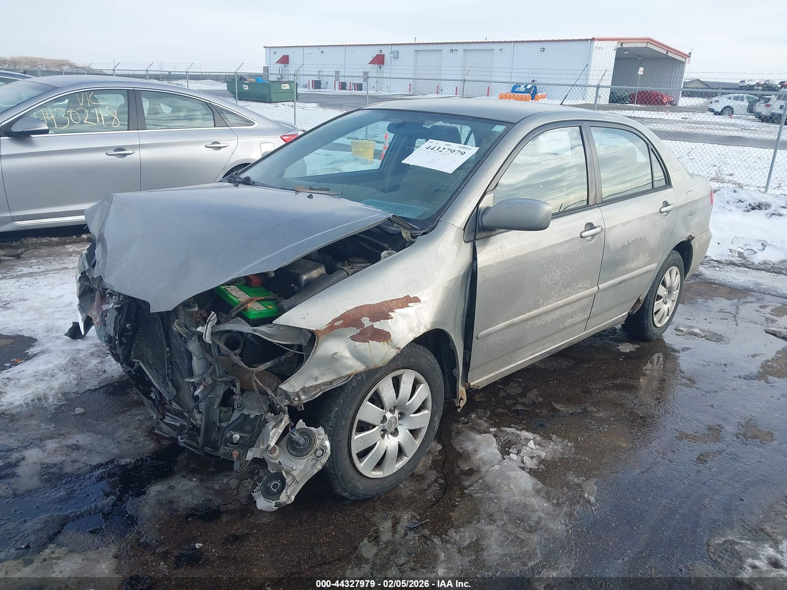 TOYOTA COROLLA image 2