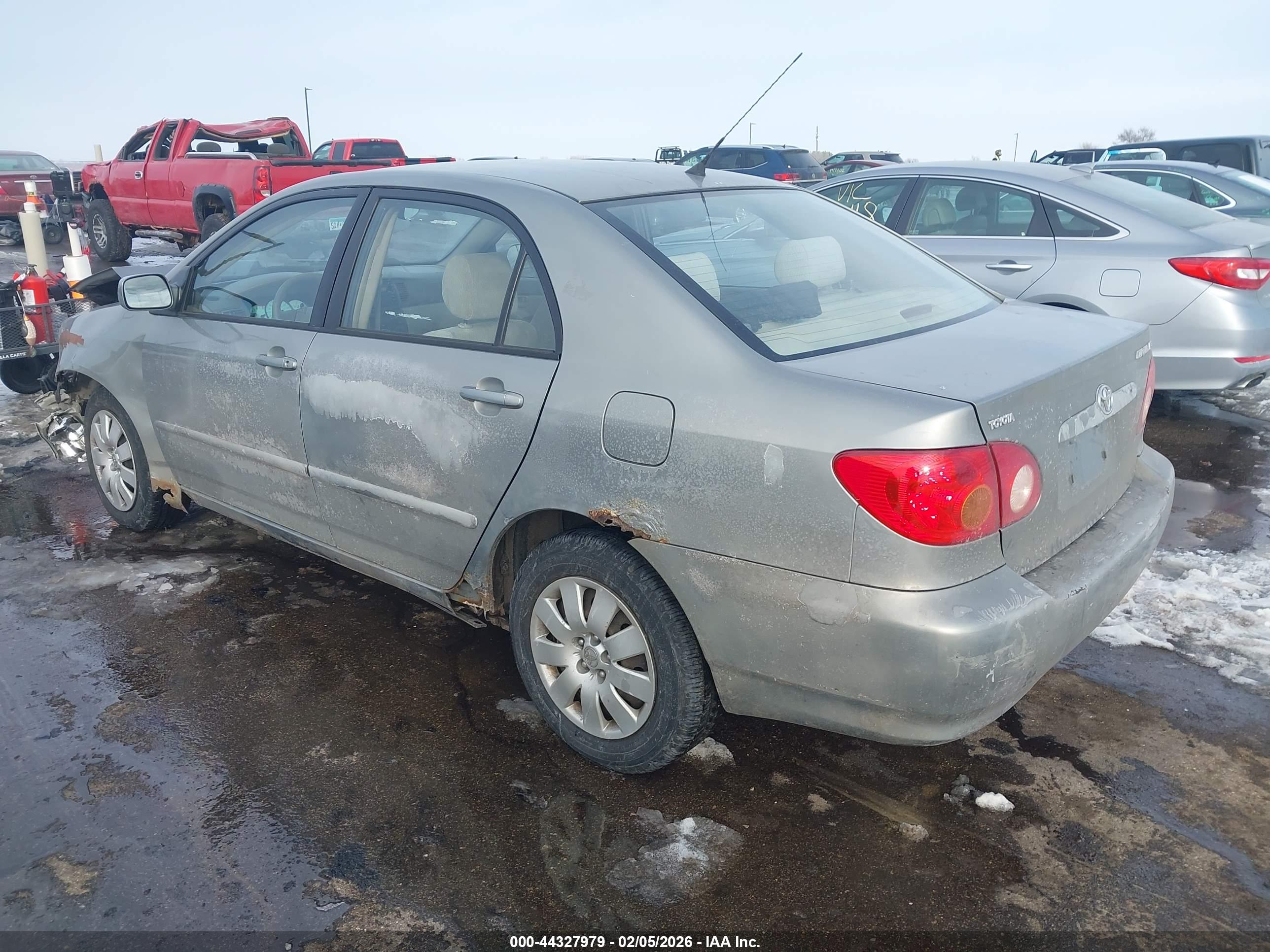 TOYOTA COROLLA image 3
