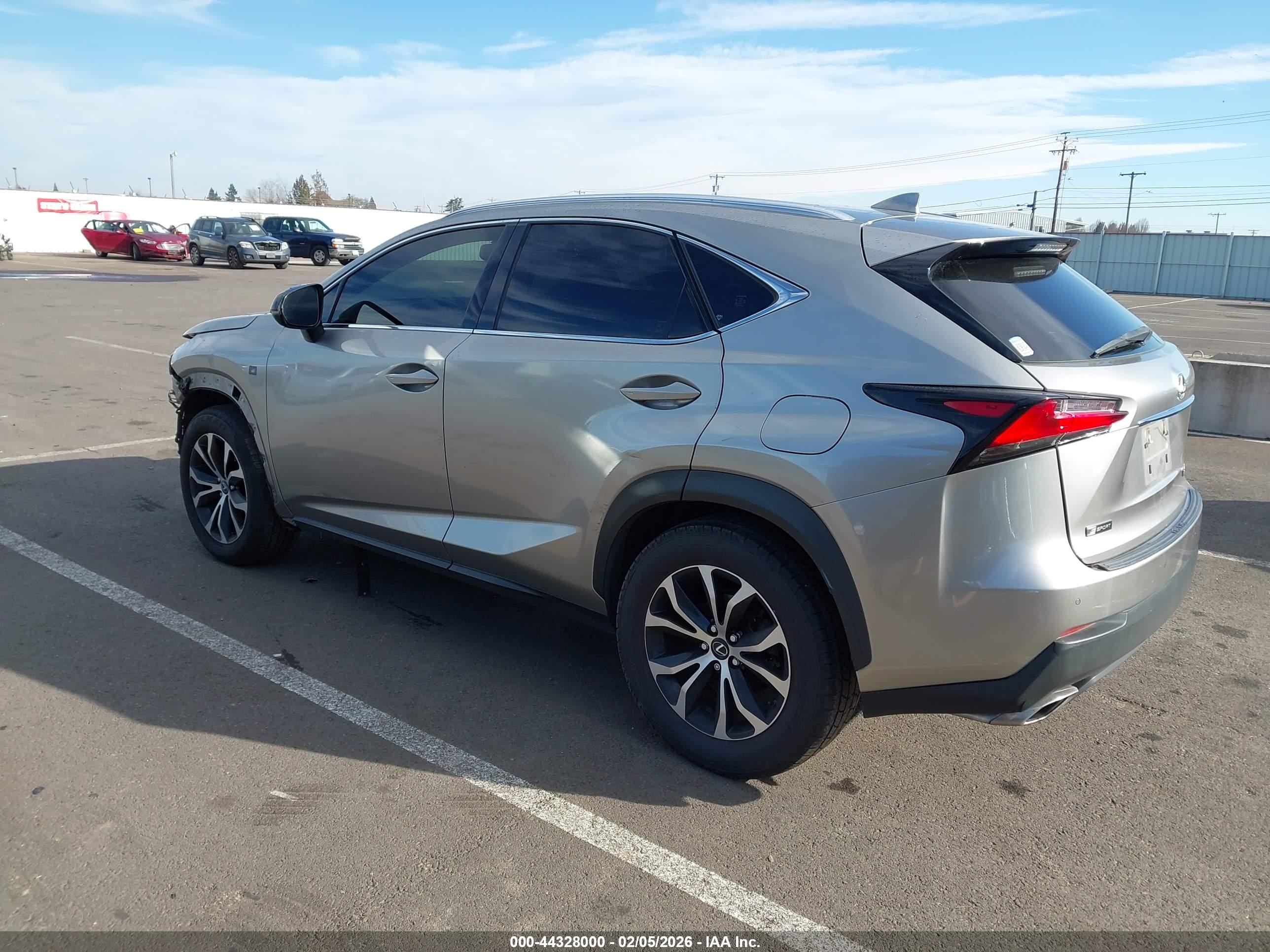 LEXUS NX image 3