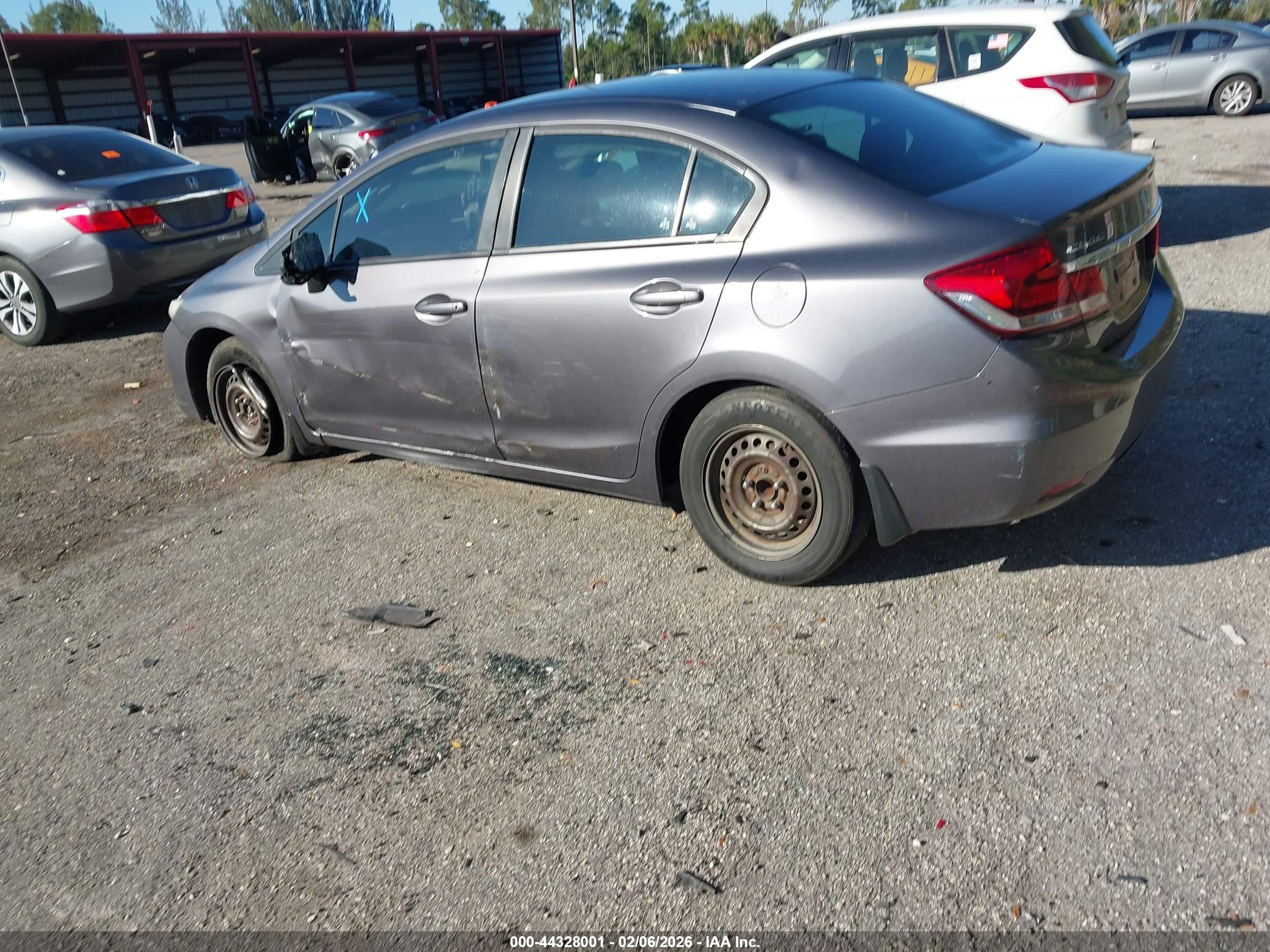 HONDA CIVIC image 3