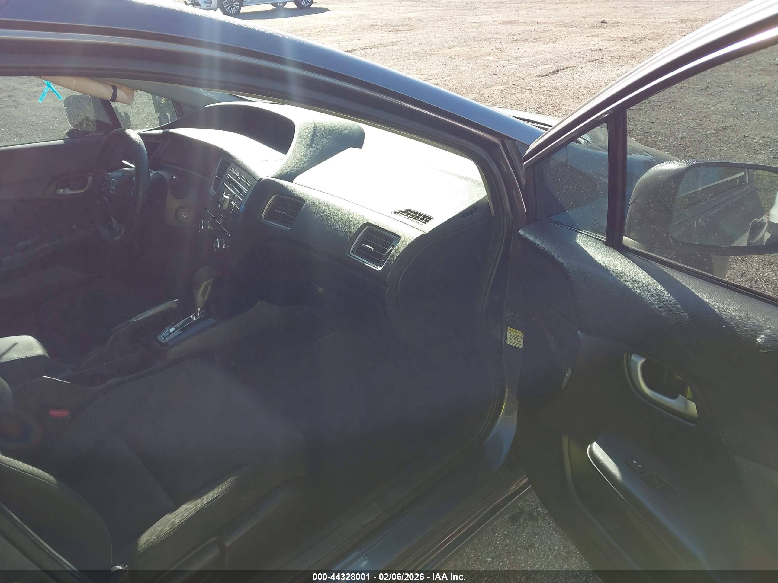 HONDA CIVIC image 5
