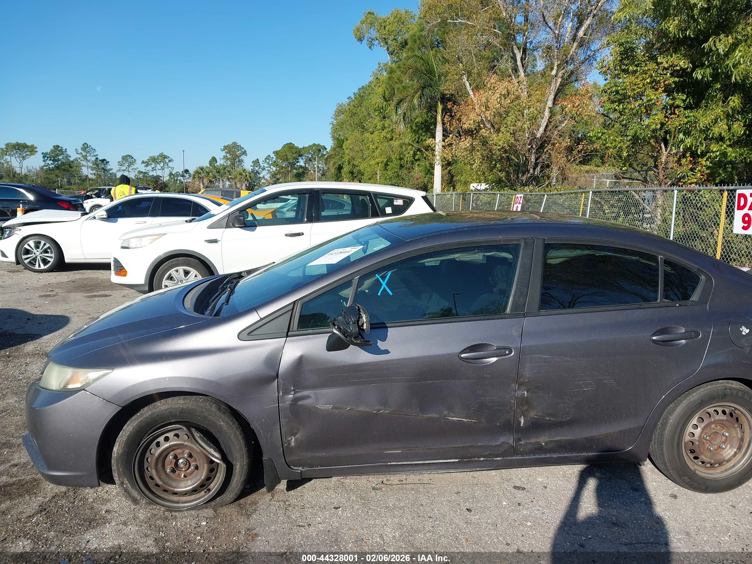 HONDA CIVIC image 6