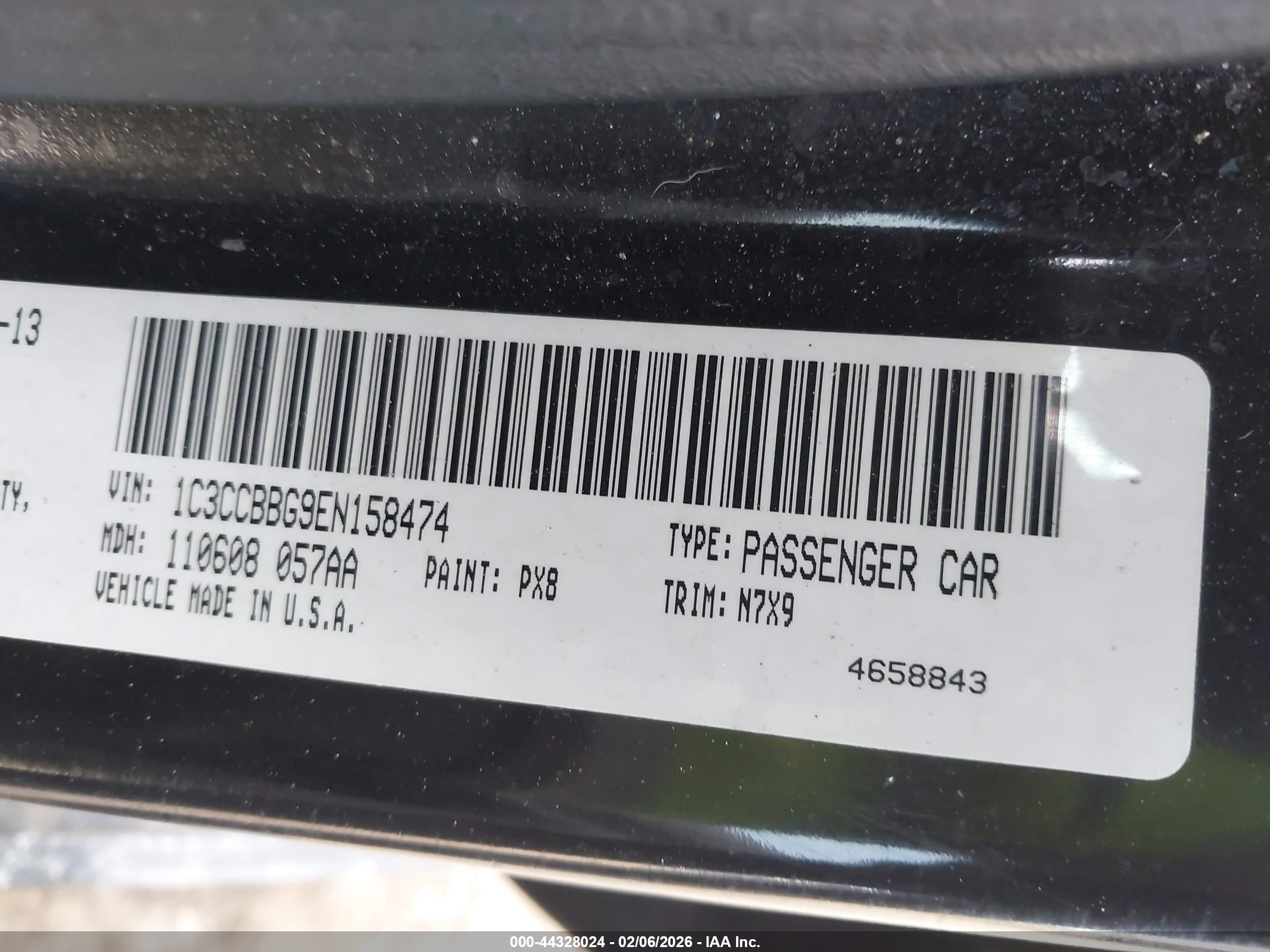 CHRYSLER 200 image 9