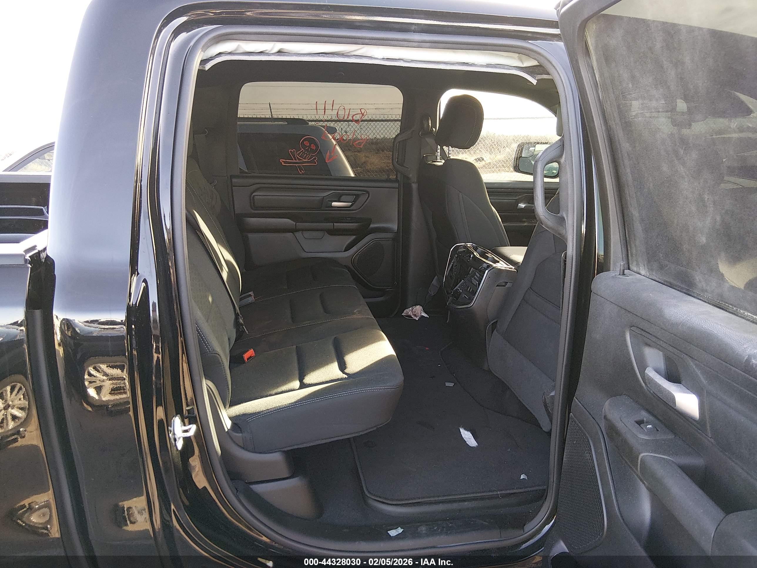RAM 1500 image 8