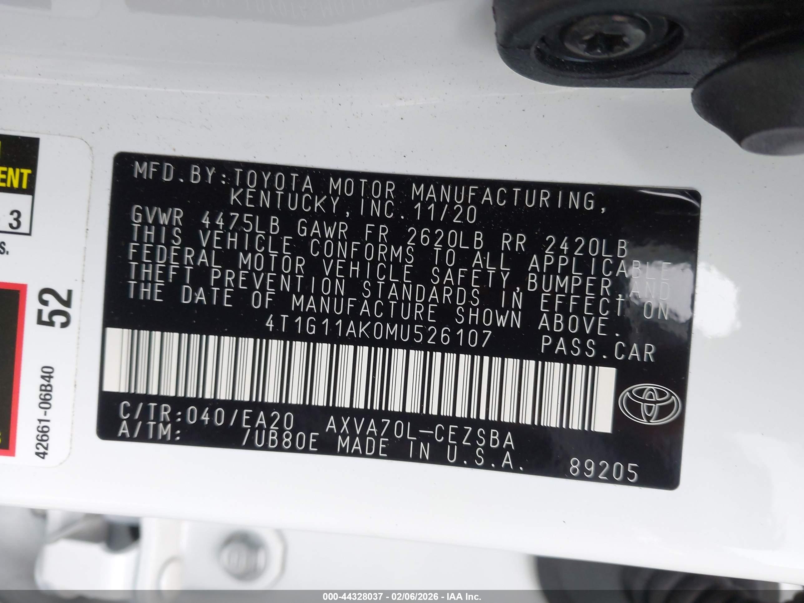 TOYOTA CAMRY image 9