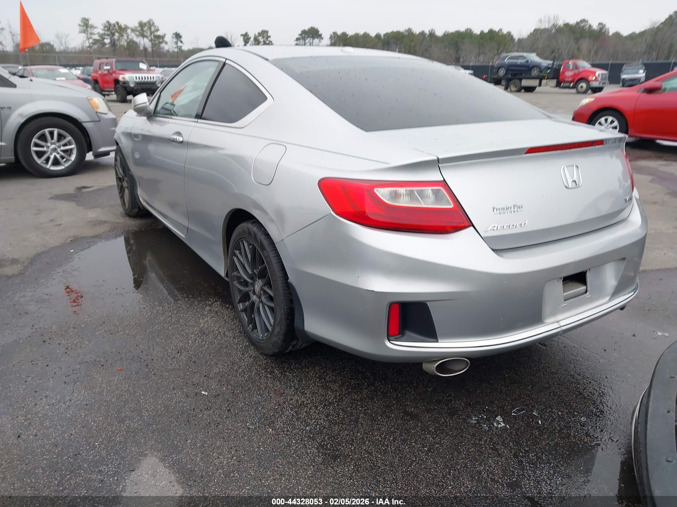 HONDA ACCORD image 3