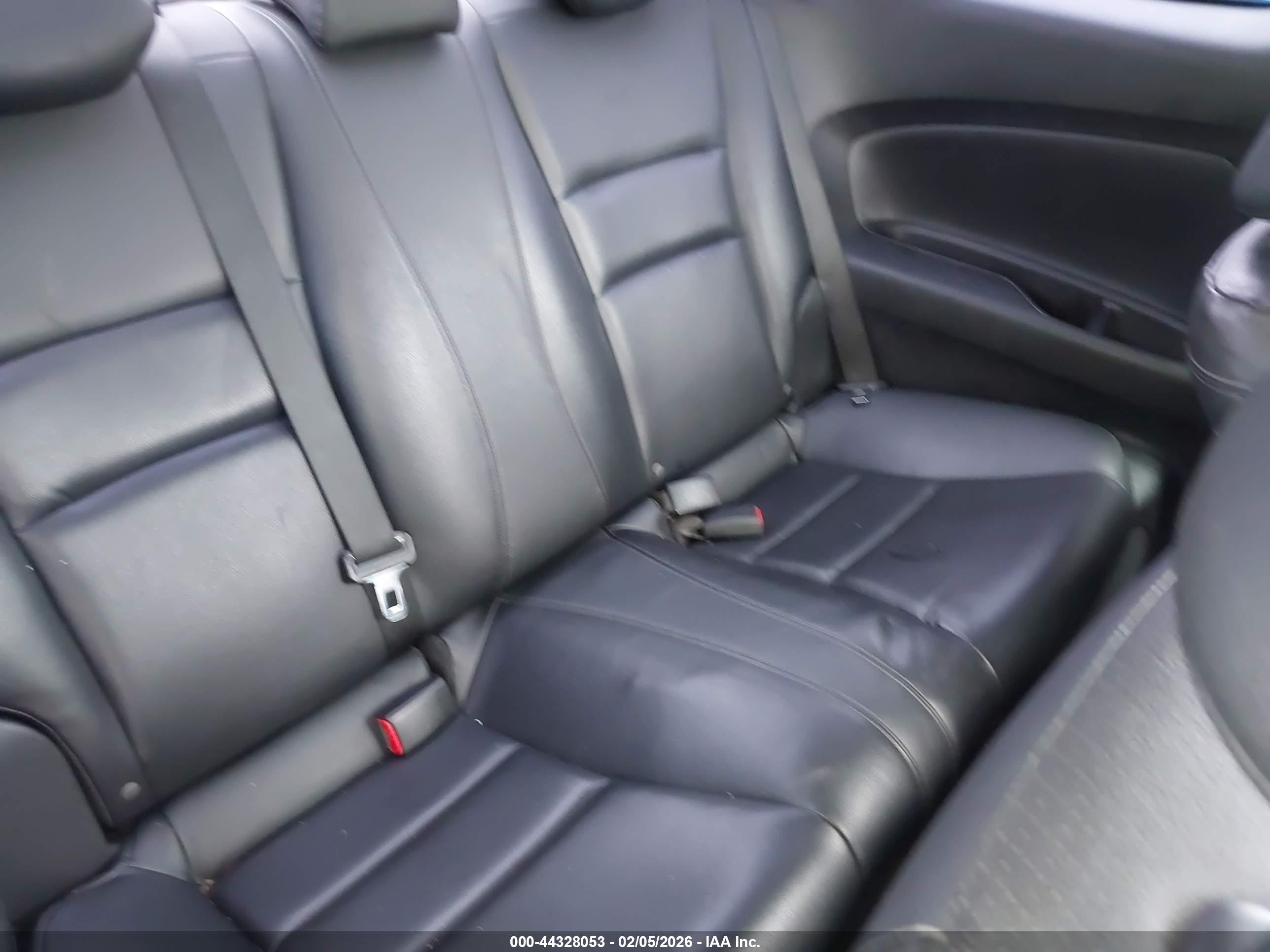 HONDA ACCORD image 8