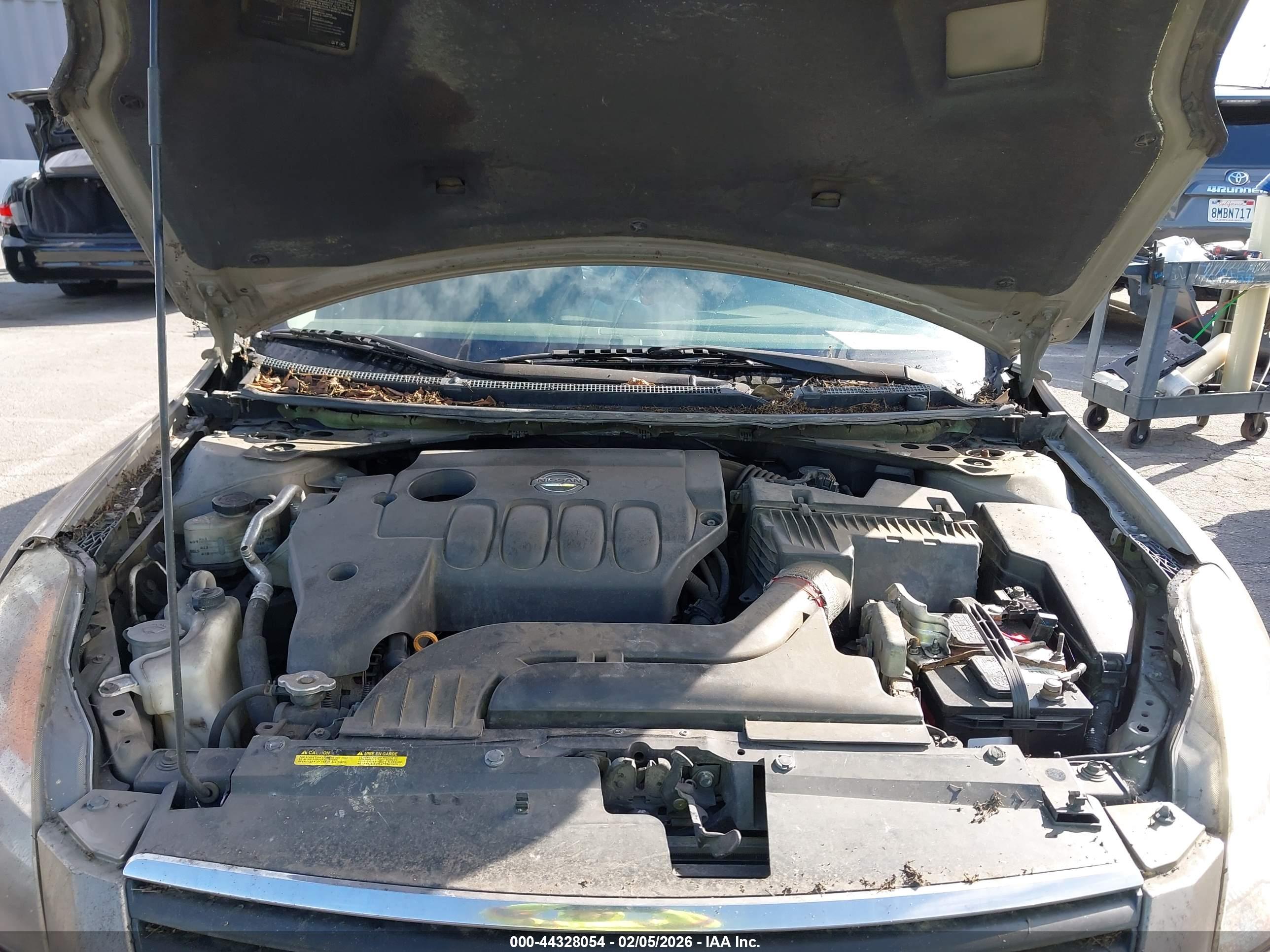 NISSAN ALTIMA image 10