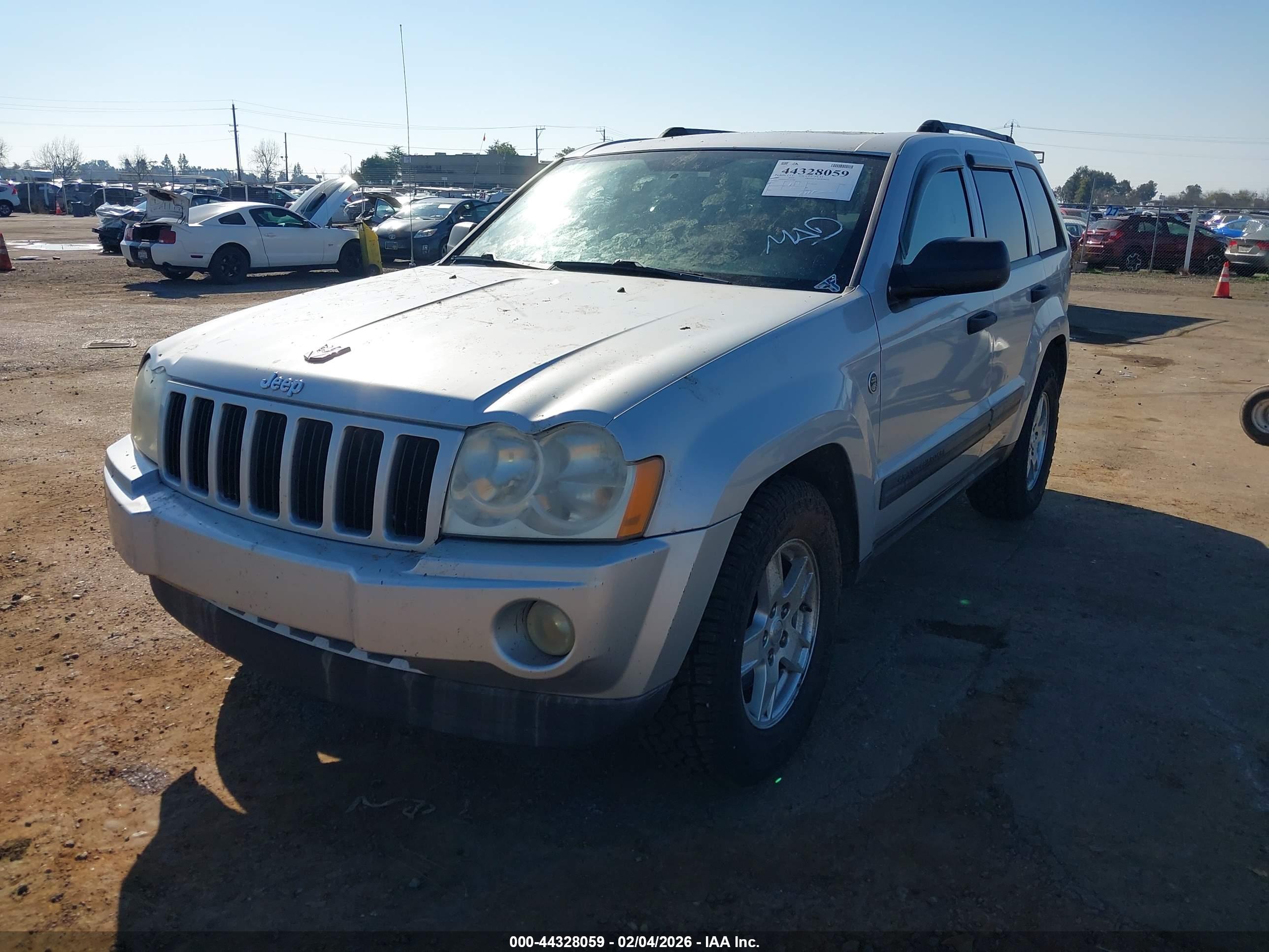 JEEP GRAND image 2