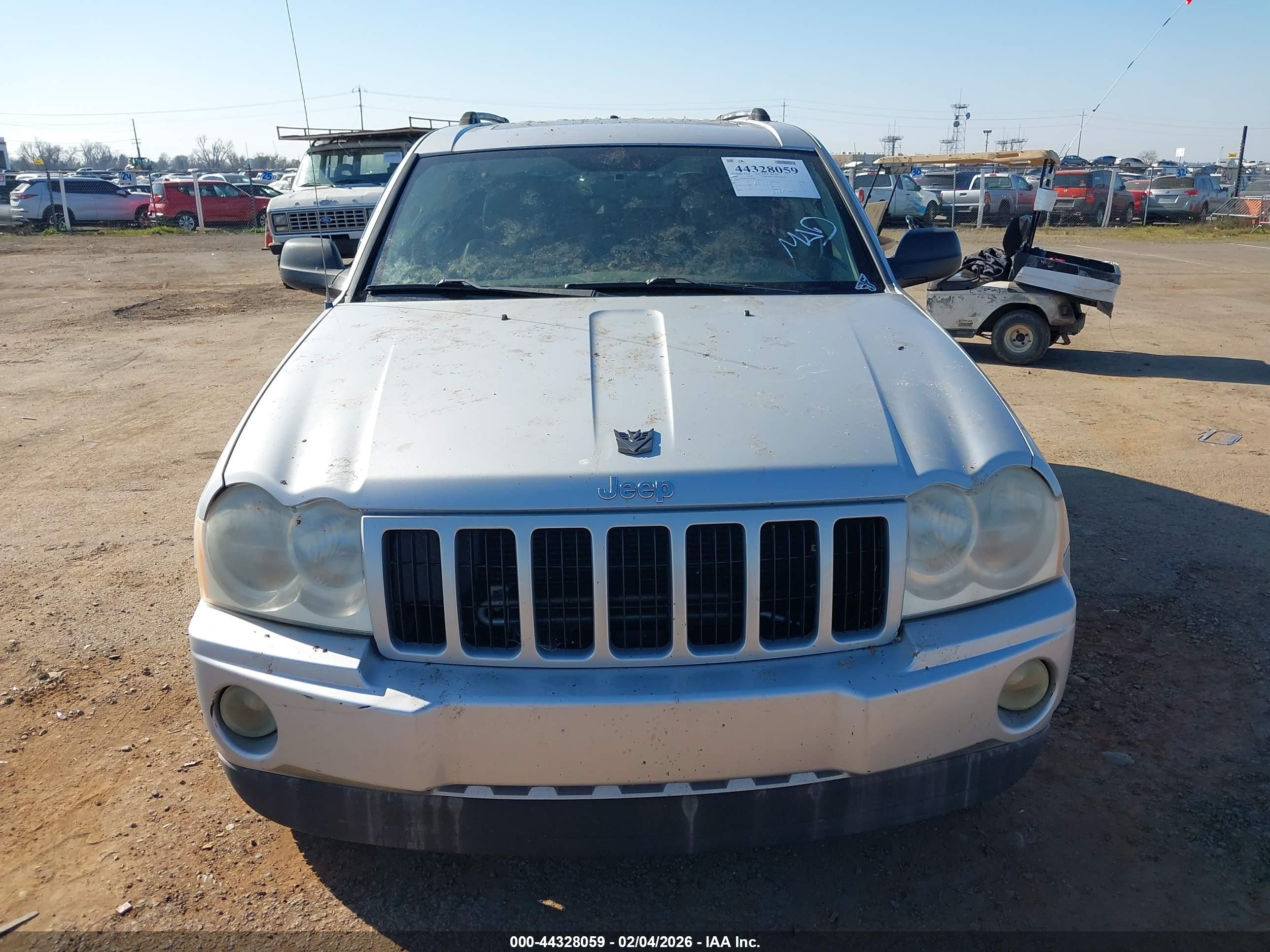 JEEP GRAND image 6