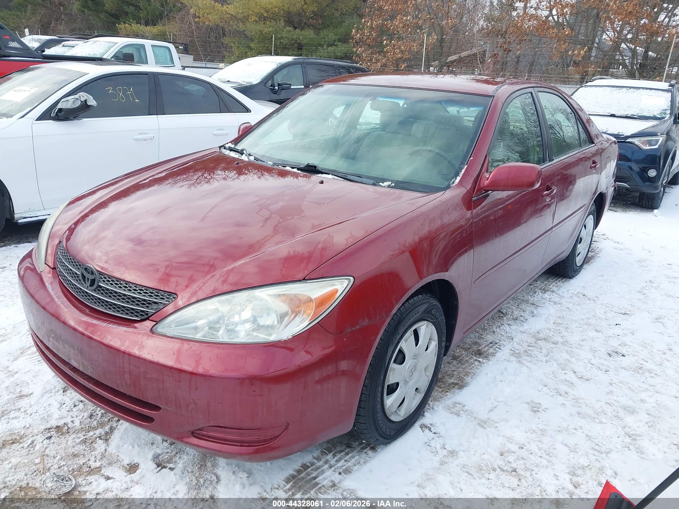 TOYOTA CAMRY image 2
