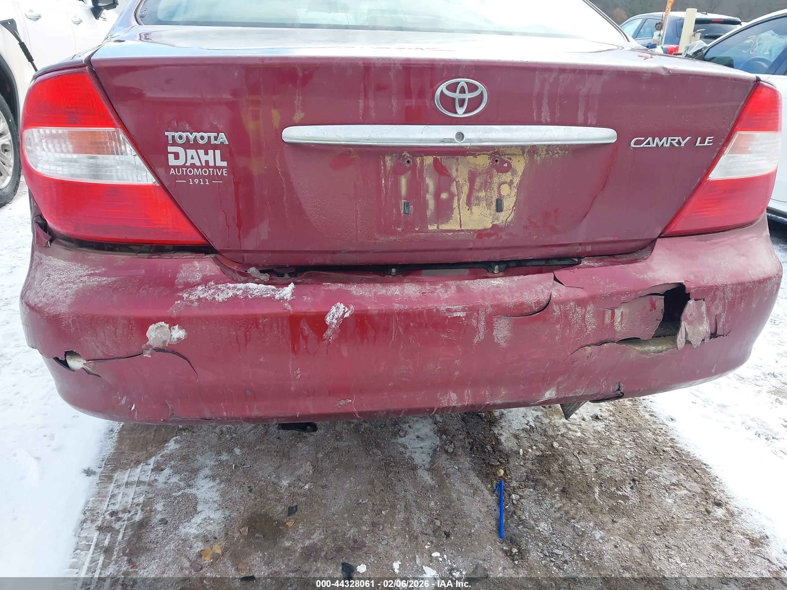 TOYOTA CAMRY image 6