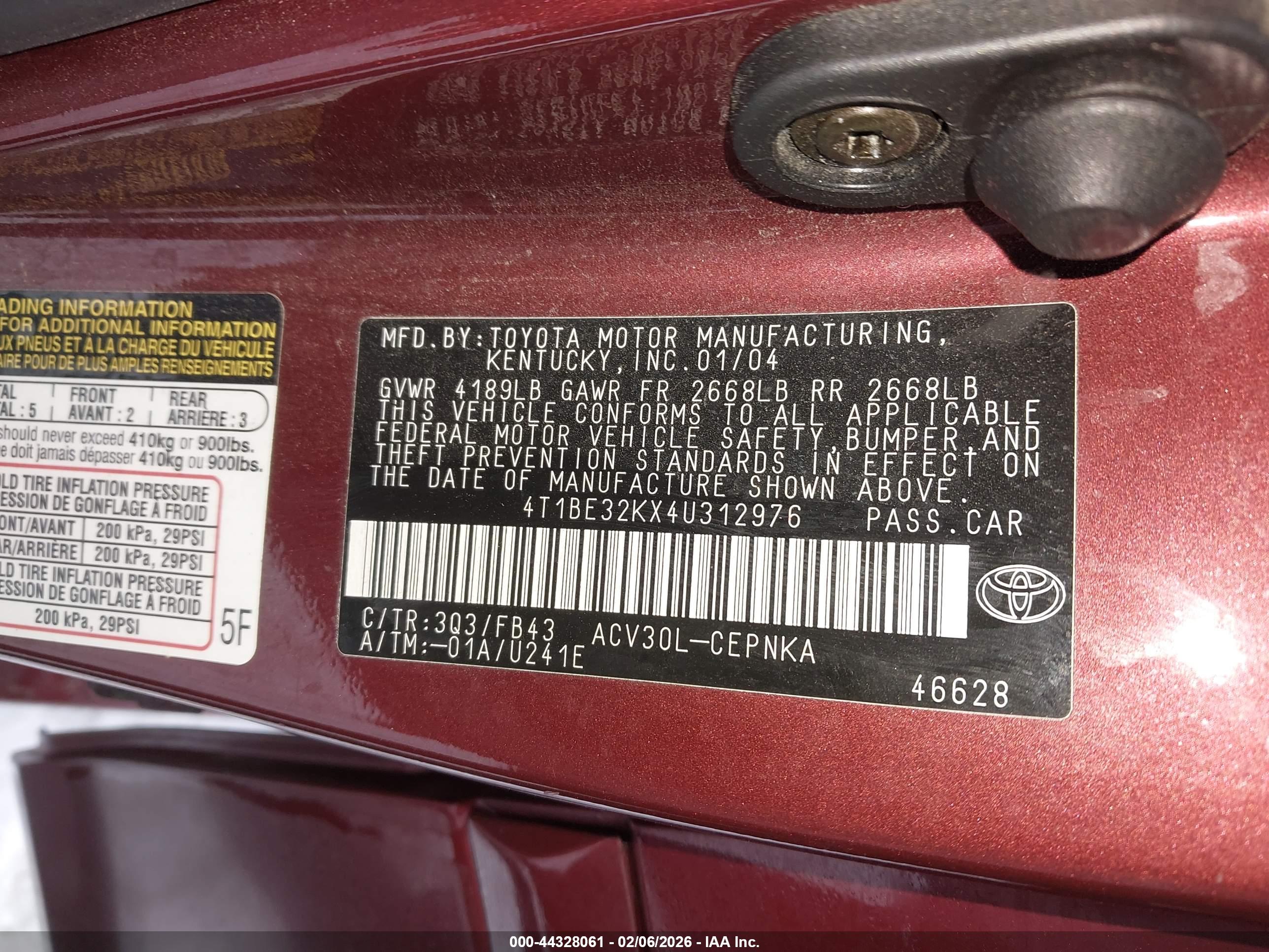 TOYOTA CAMRY image 9