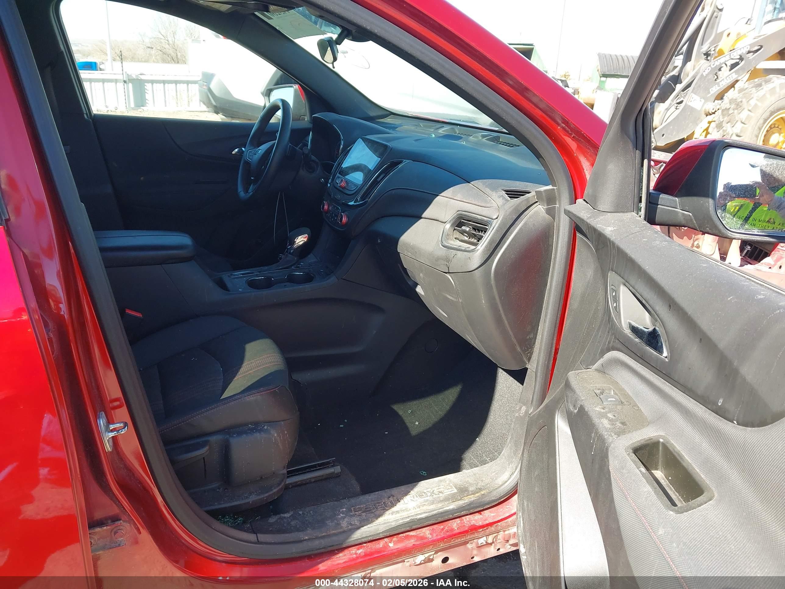 CHEVROLET EQUINOX image 5