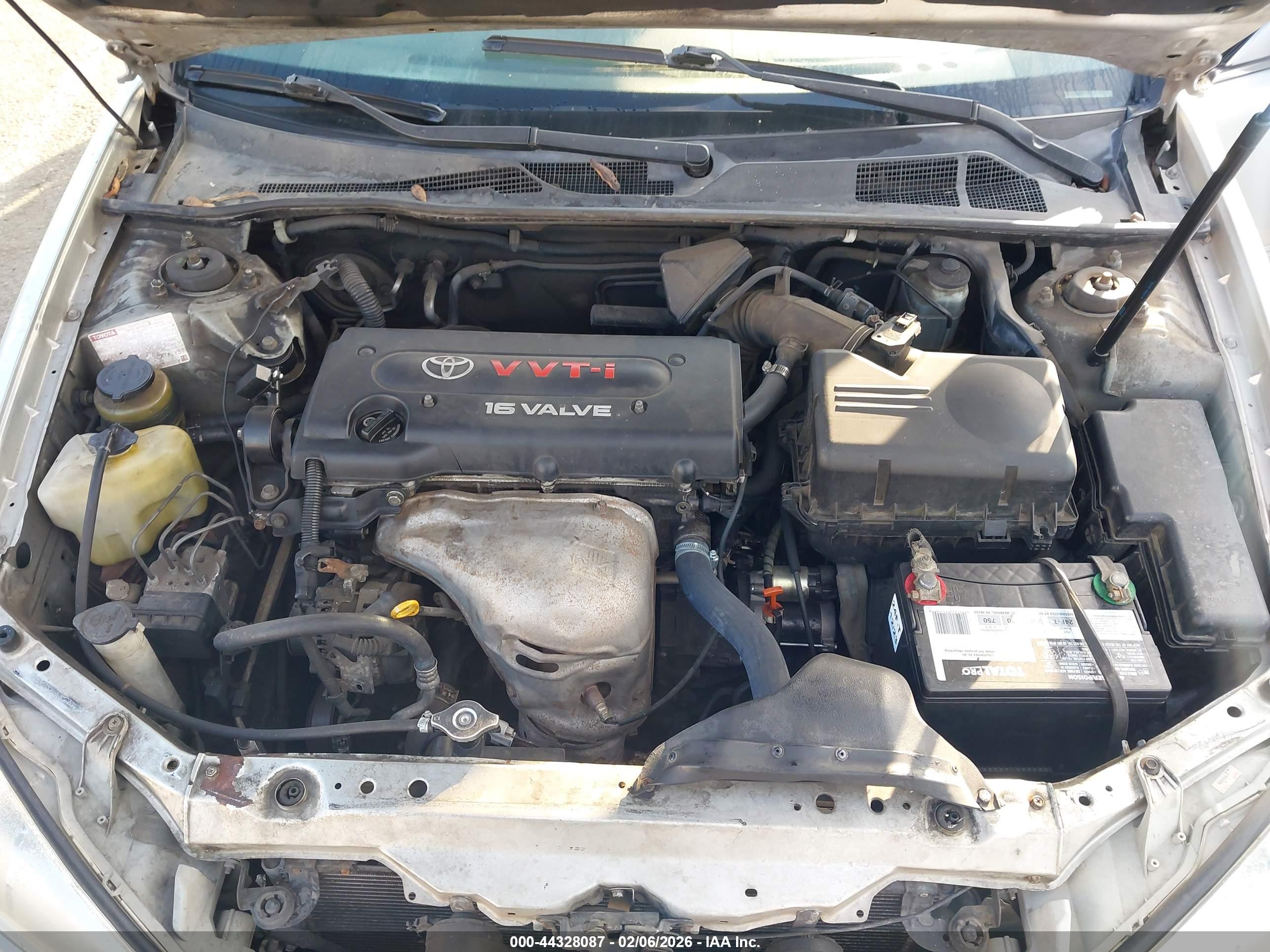 TOYOTA CAMRY image 10
