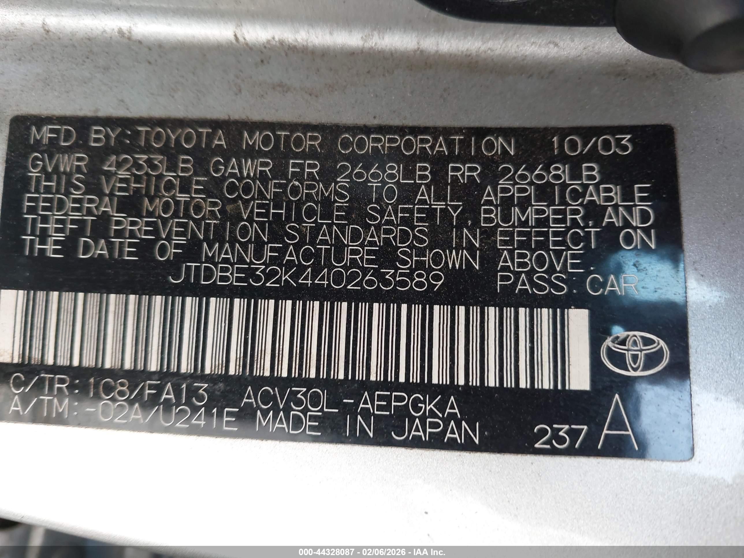 TOYOTA CAMRY image 9
