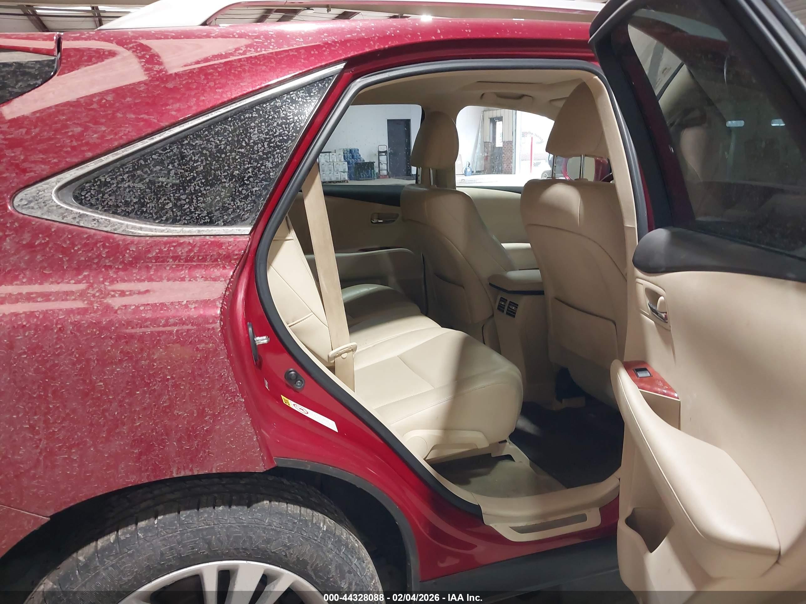 LEXUS RX image 8