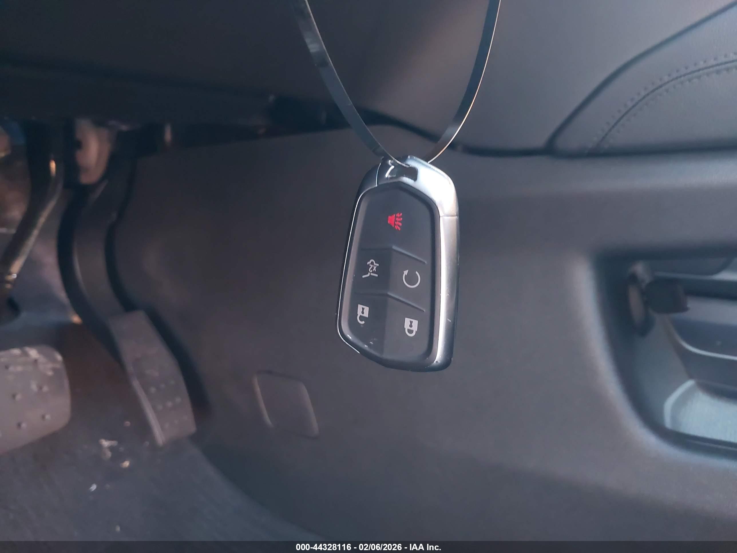 CADILLAC XT6 image 11