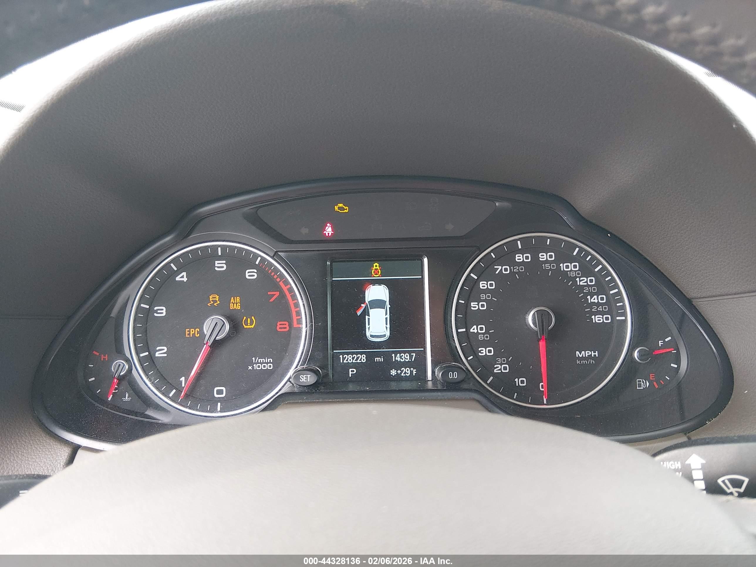 AUDI Q5 image 7