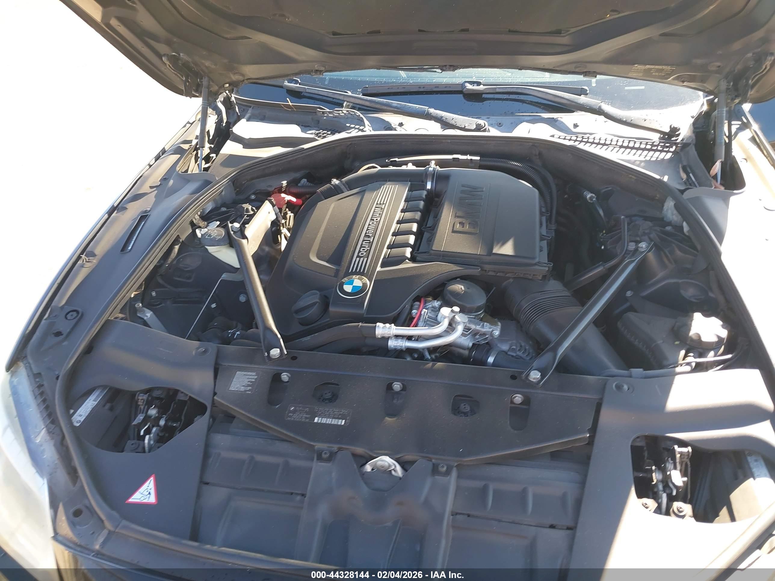 BMW 640I image 10