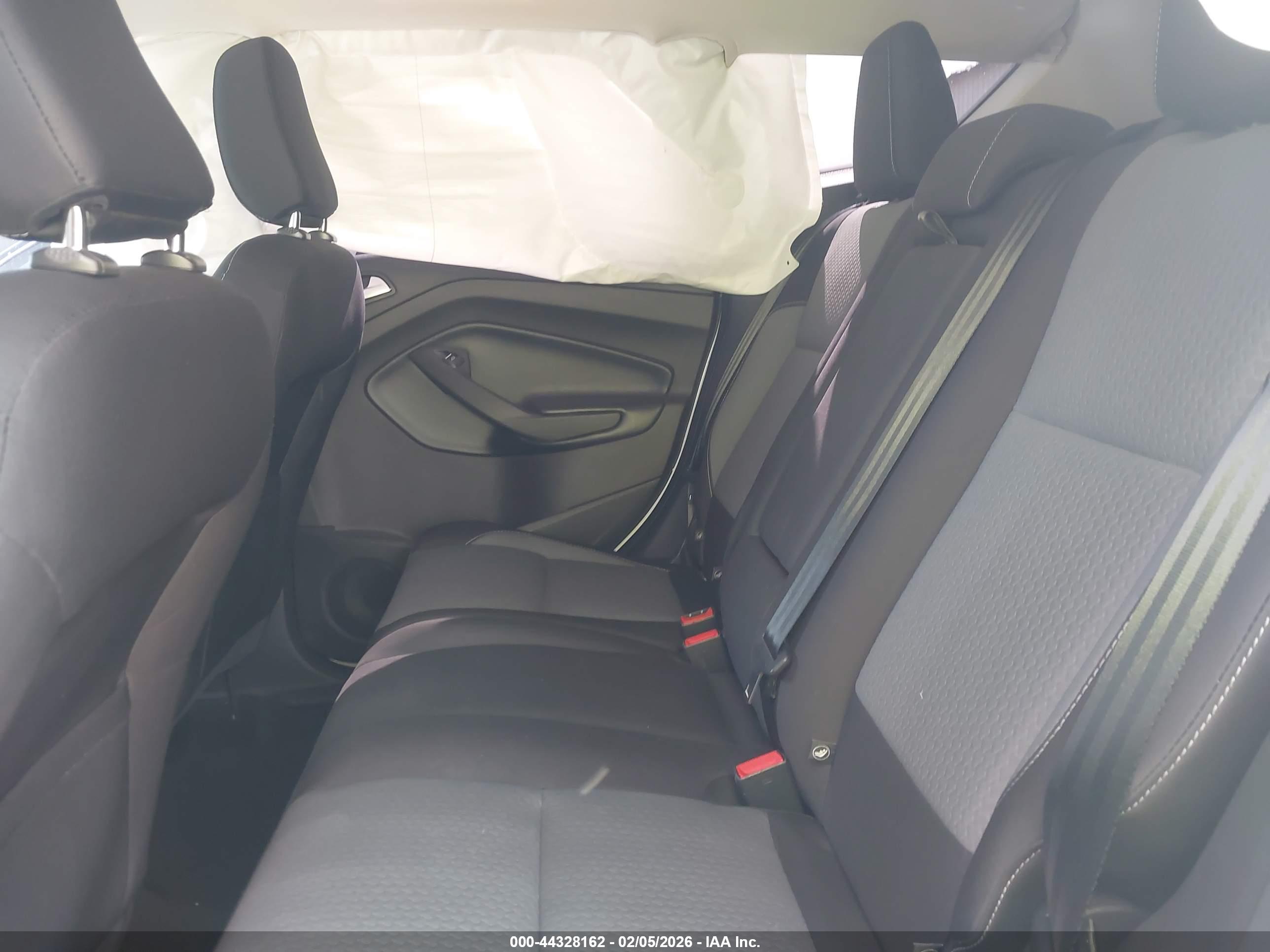 FORD ESCAPE image 8