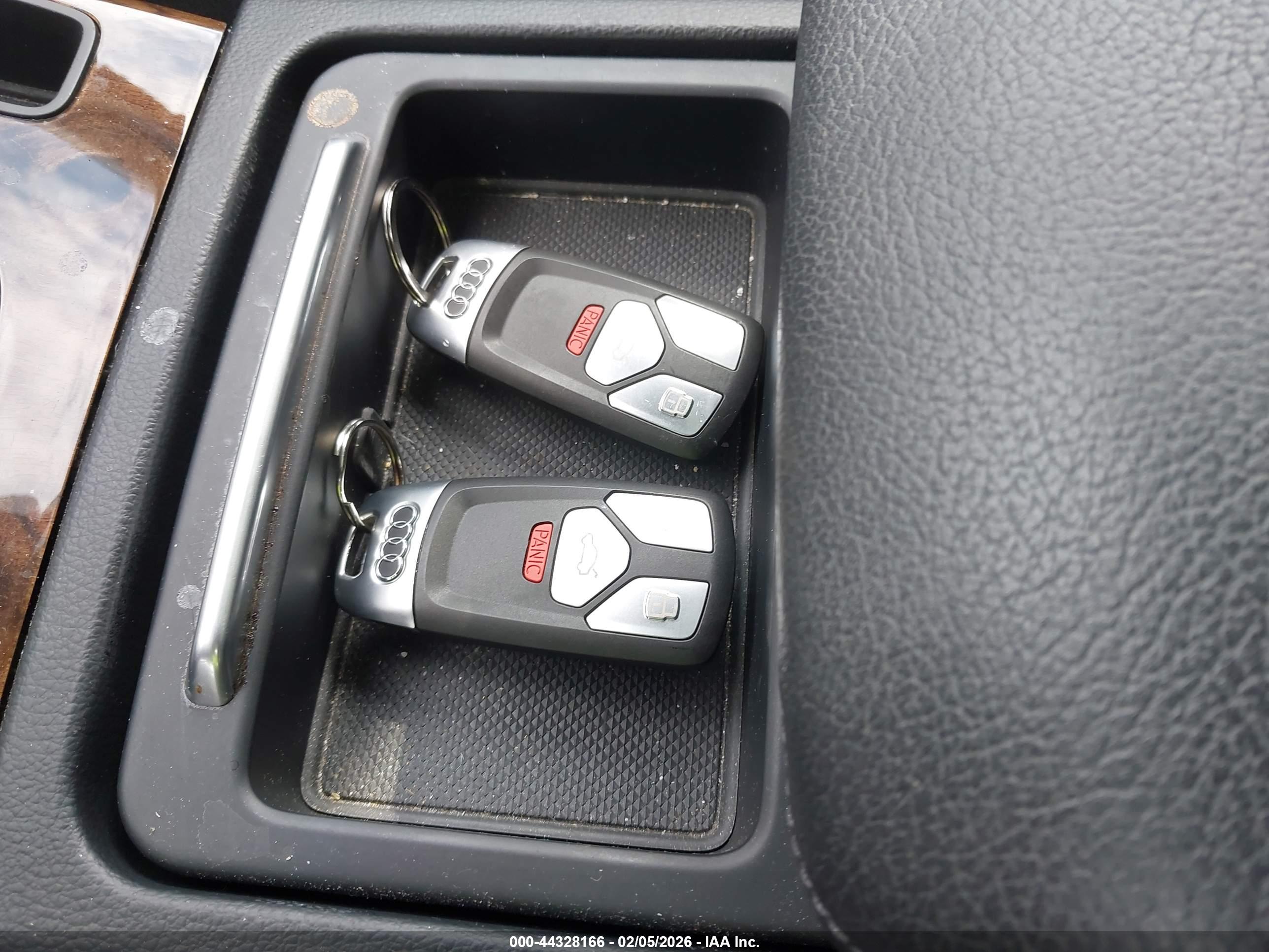 AUDI Q5 image 11