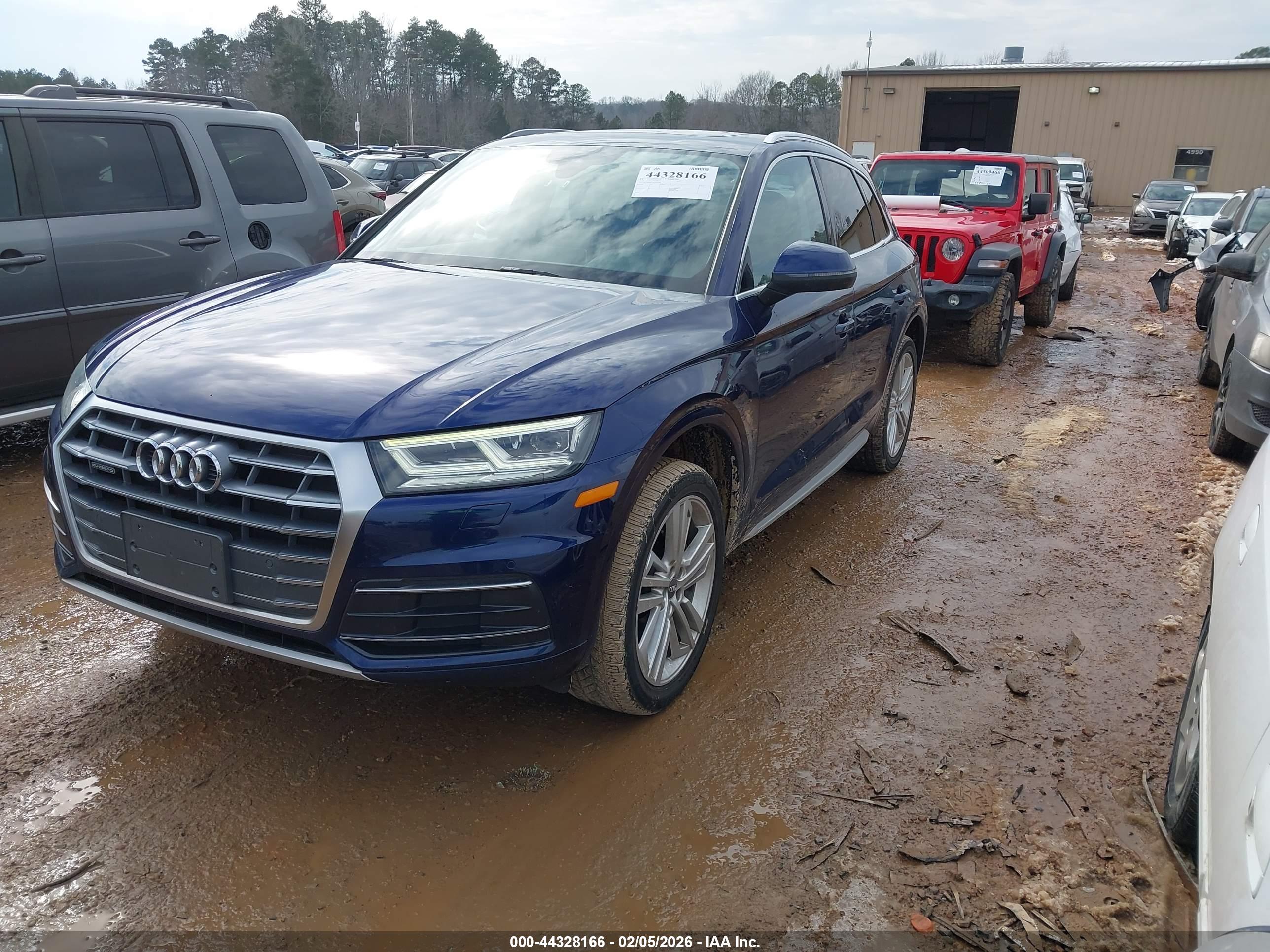 AUDI Q5 image 2