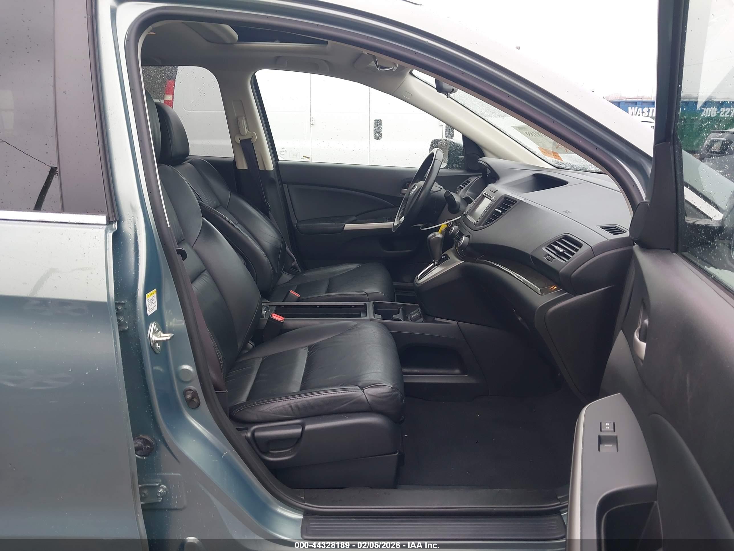 HONDA CR-V image 5