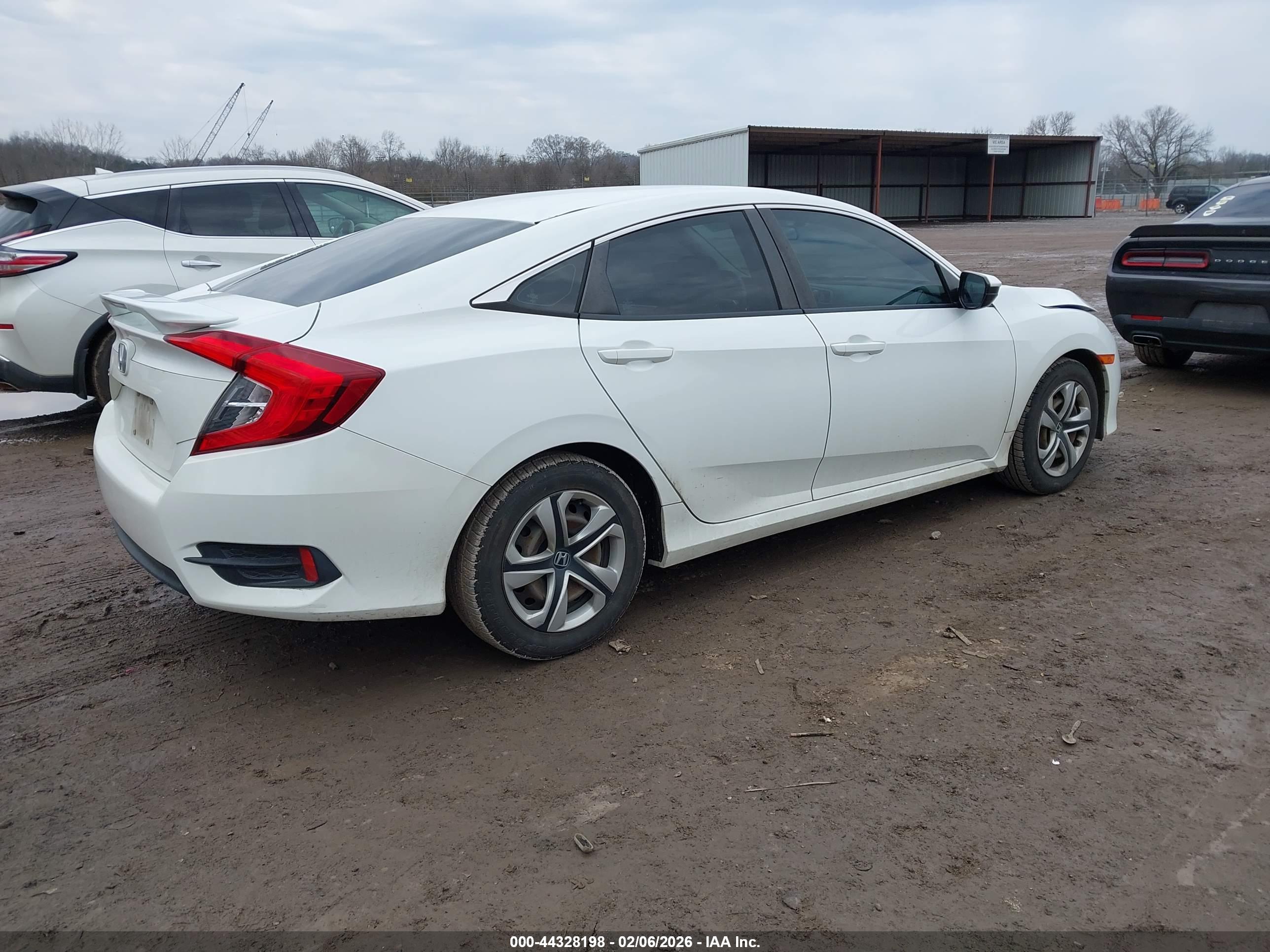 HONDA CIVIC image 4