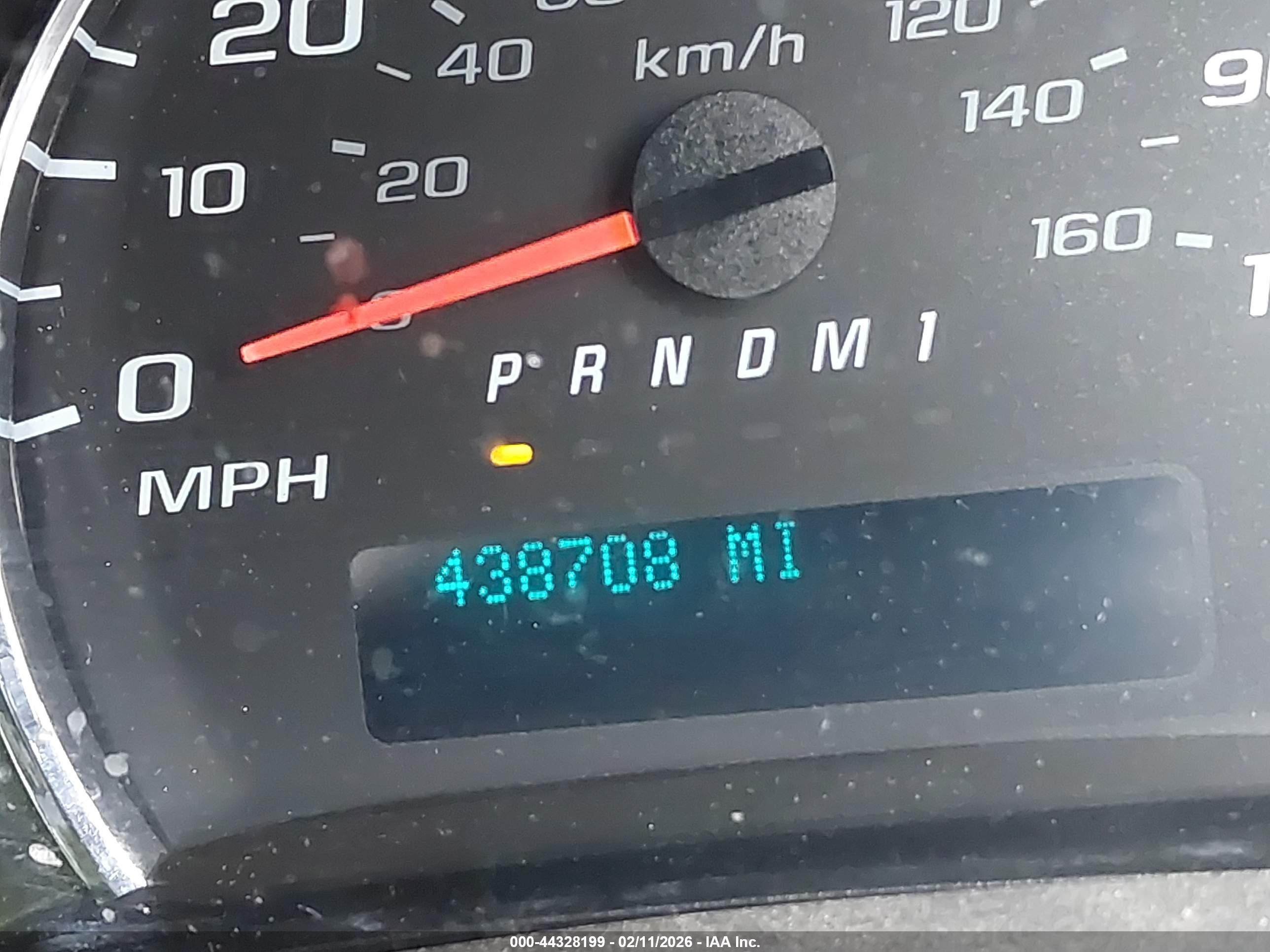 GMC SAVANA image 6