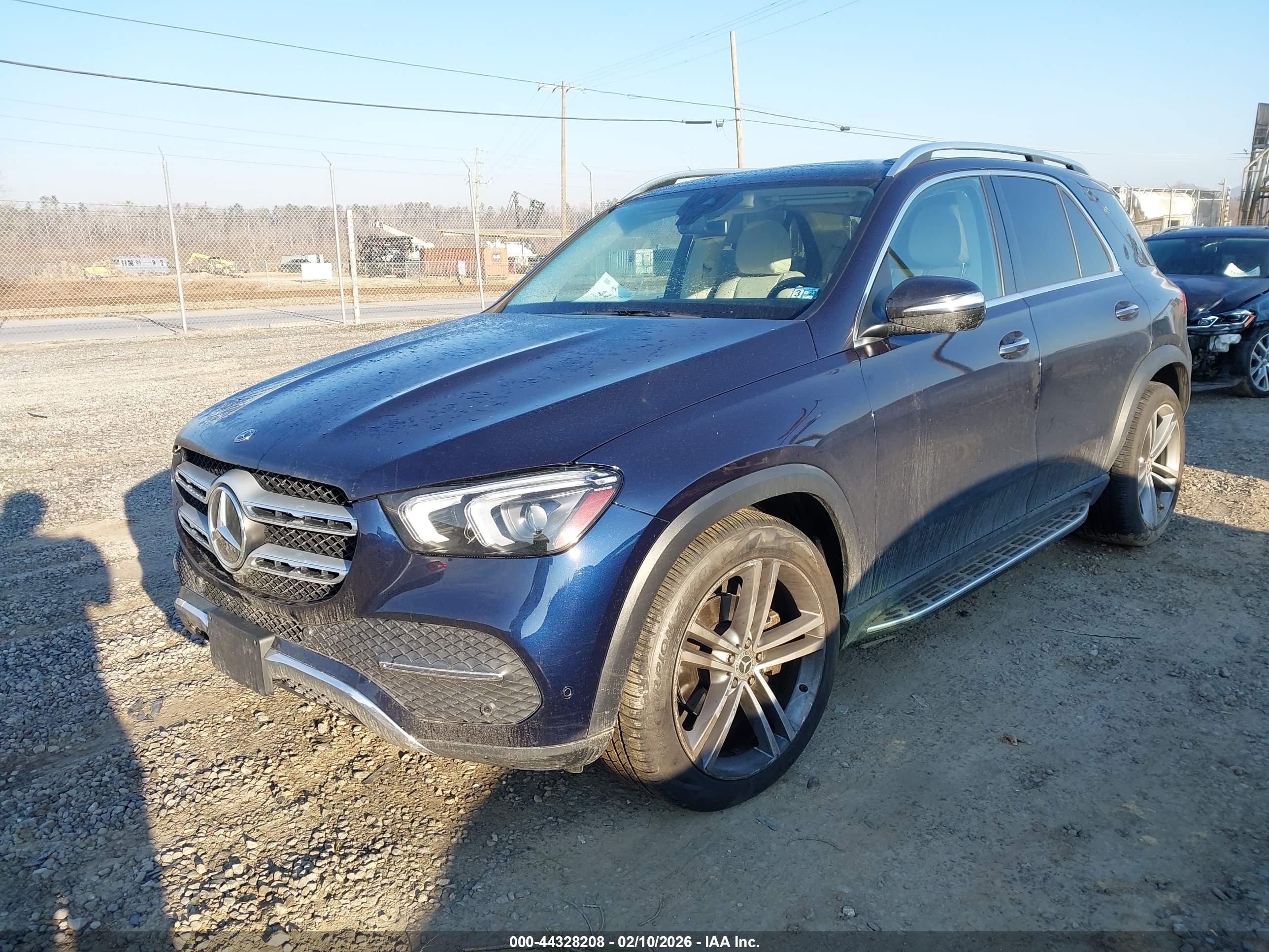 MERCEDES-BENZ GLE image 2