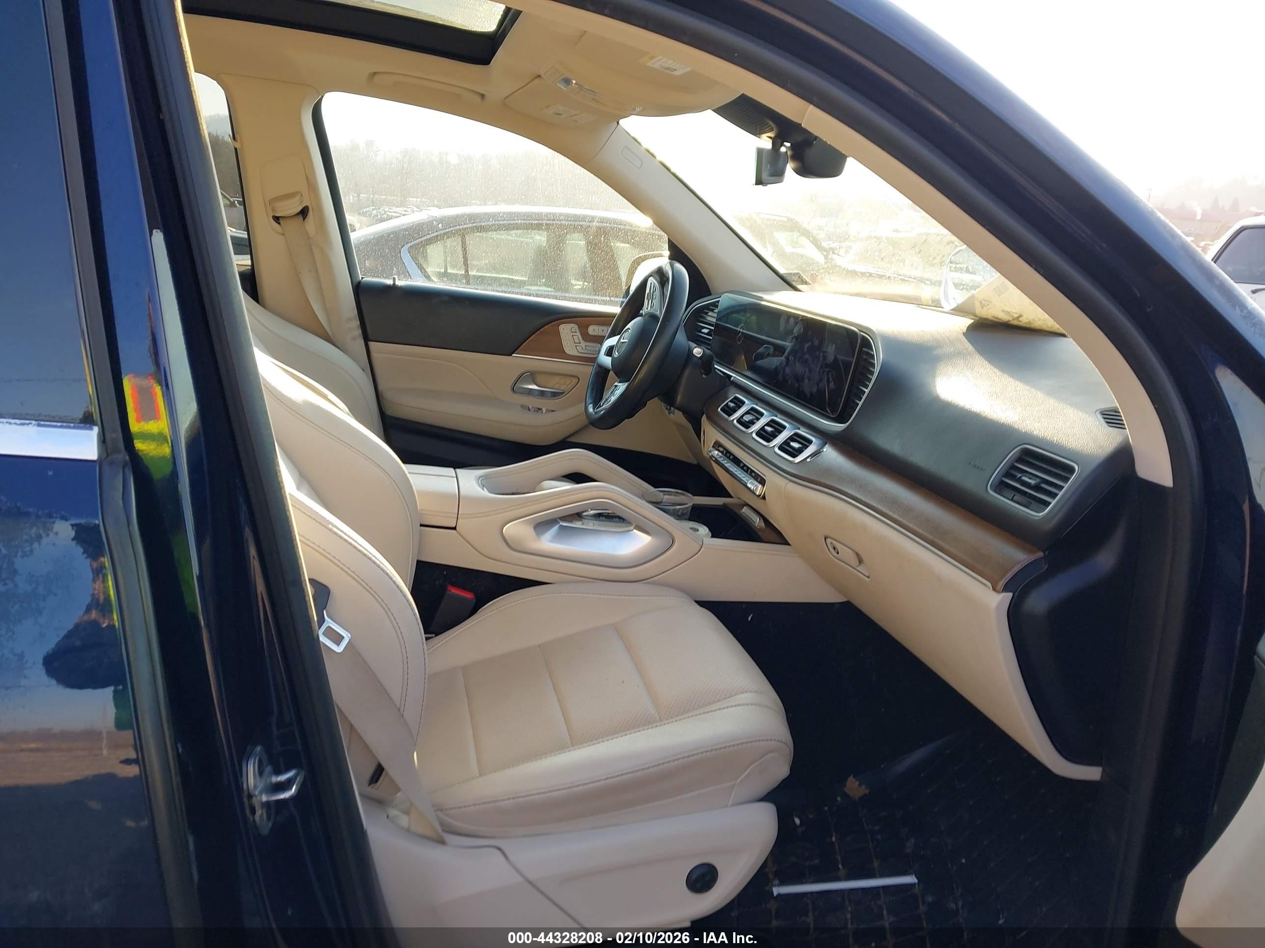 MERCEDES-BENZ GLE image 5