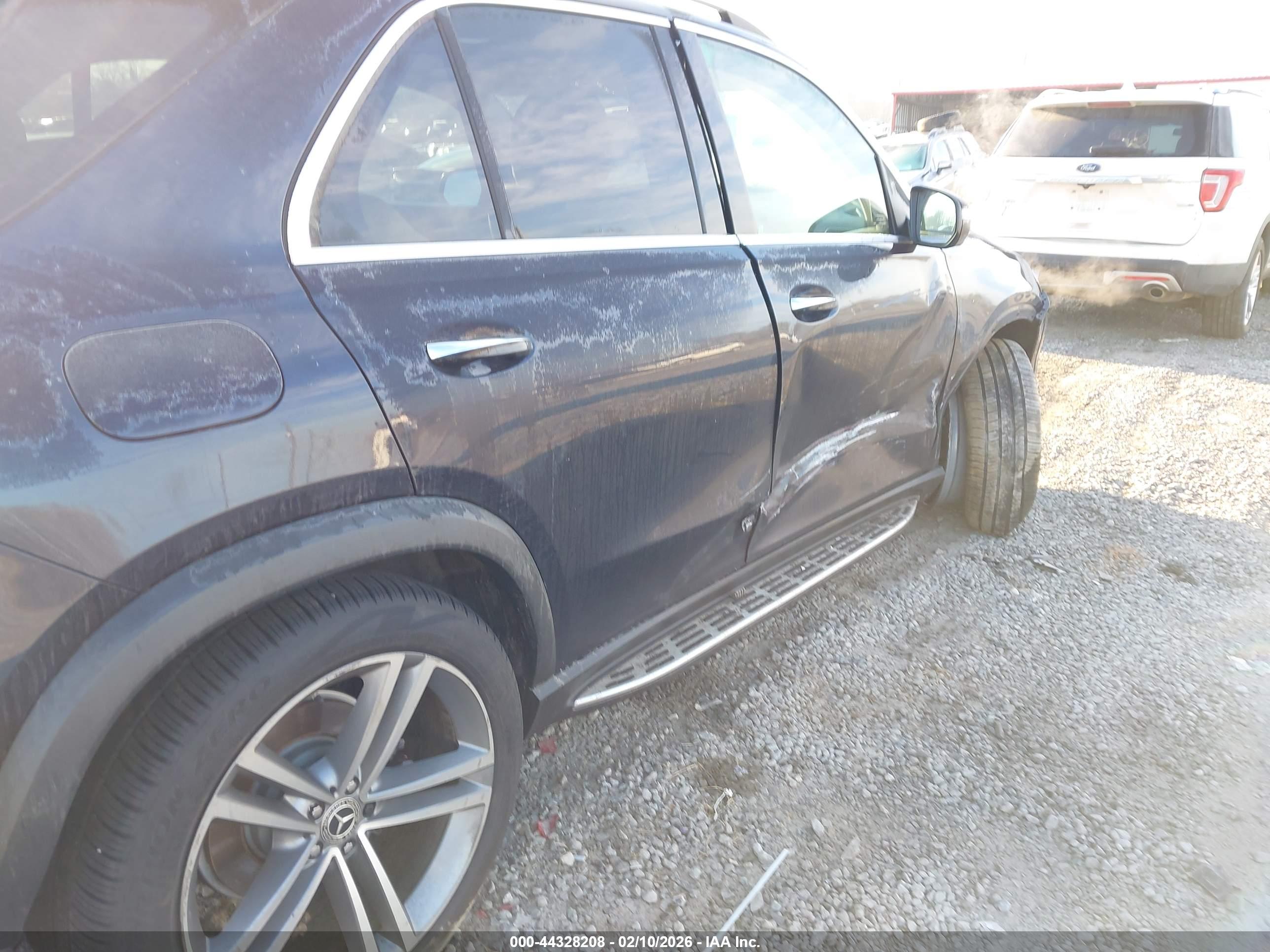 MERCEDES-BENZ GLE image 6