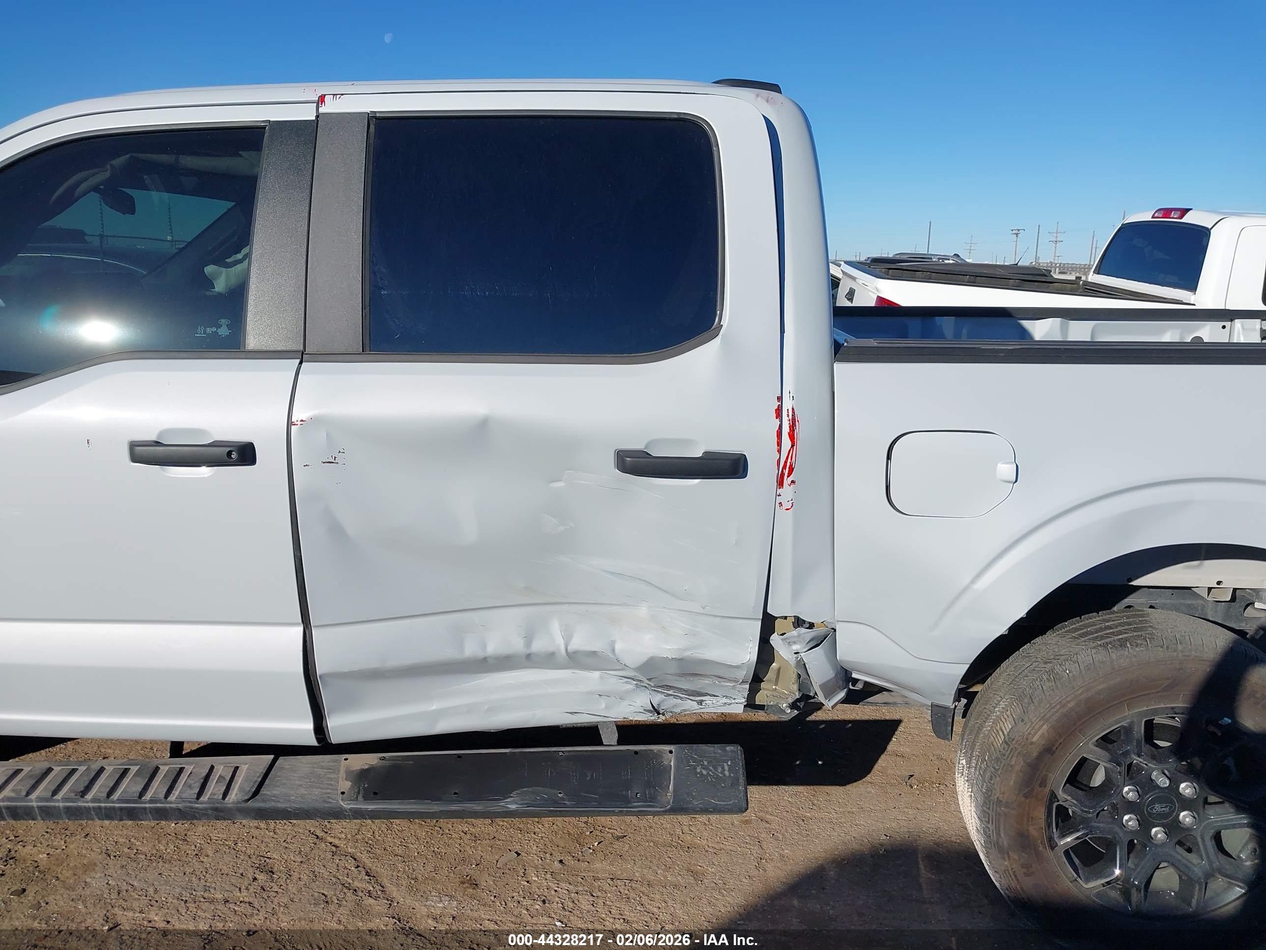 FORD F-150 image 6