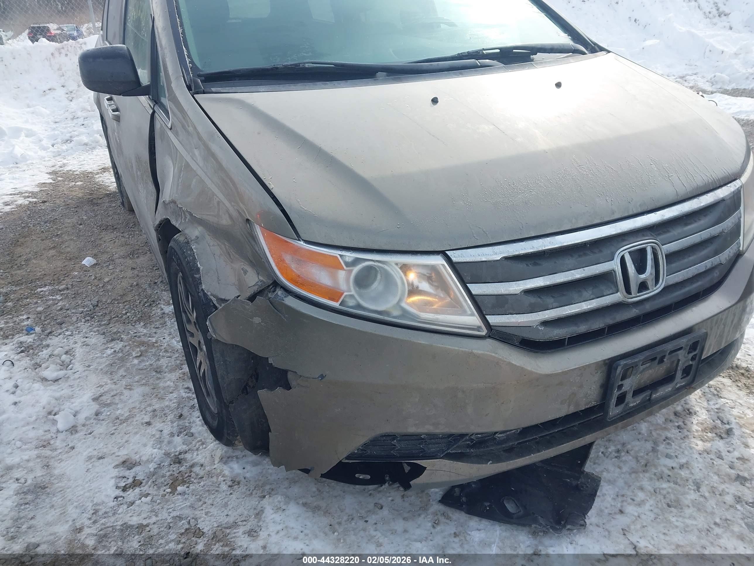 HONDA ODYSSEY image 6