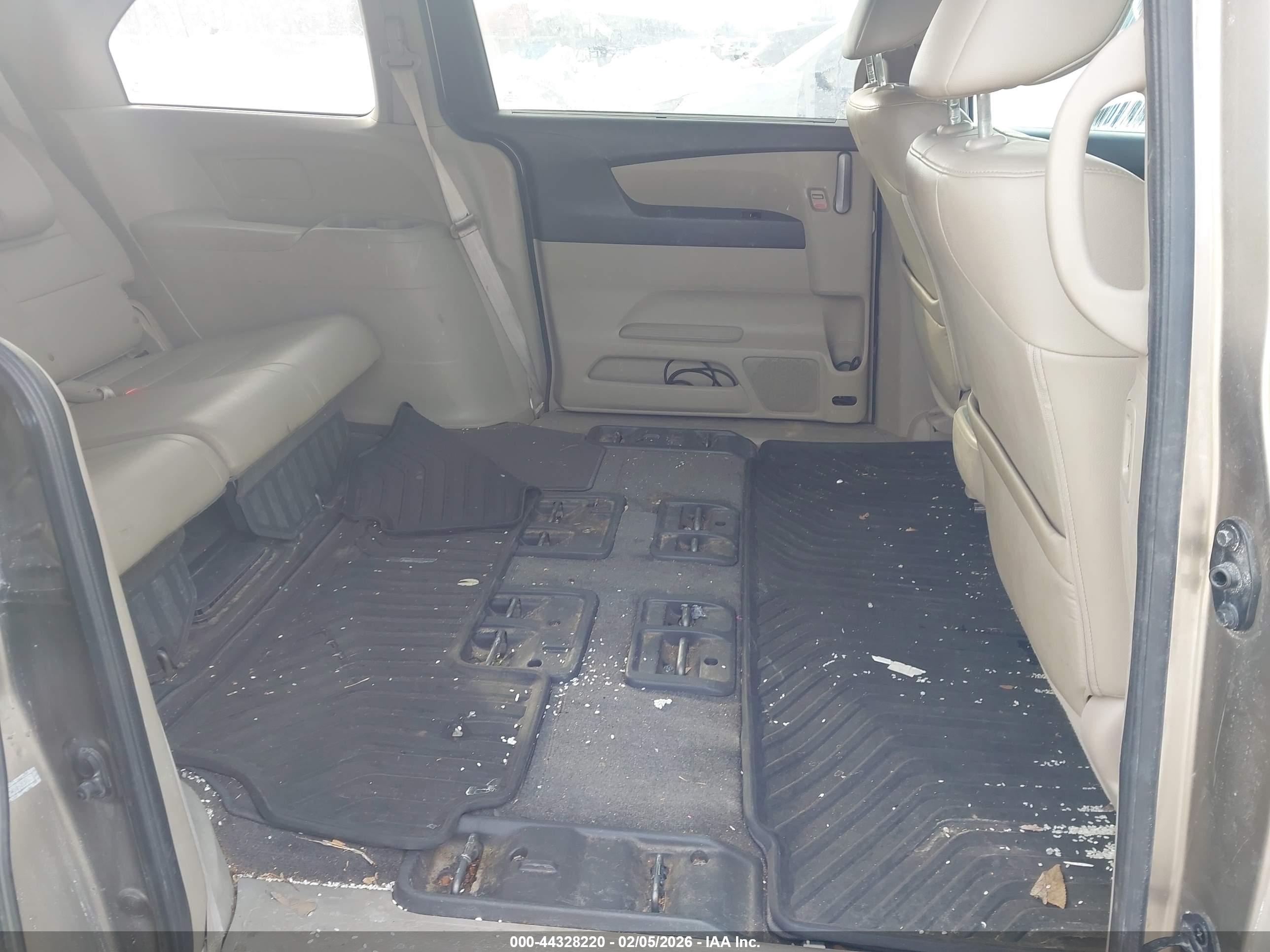 HONDA ODYSSEY image 8