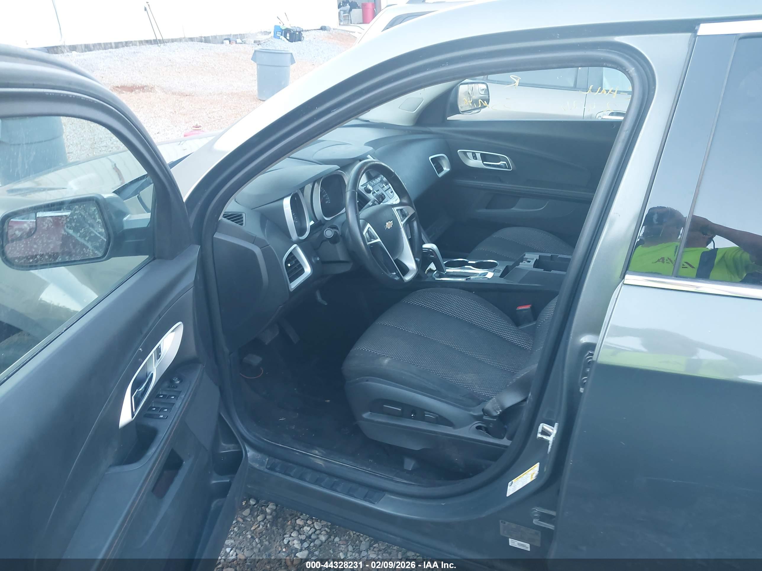 CHEVROLET EQUINOX image 5