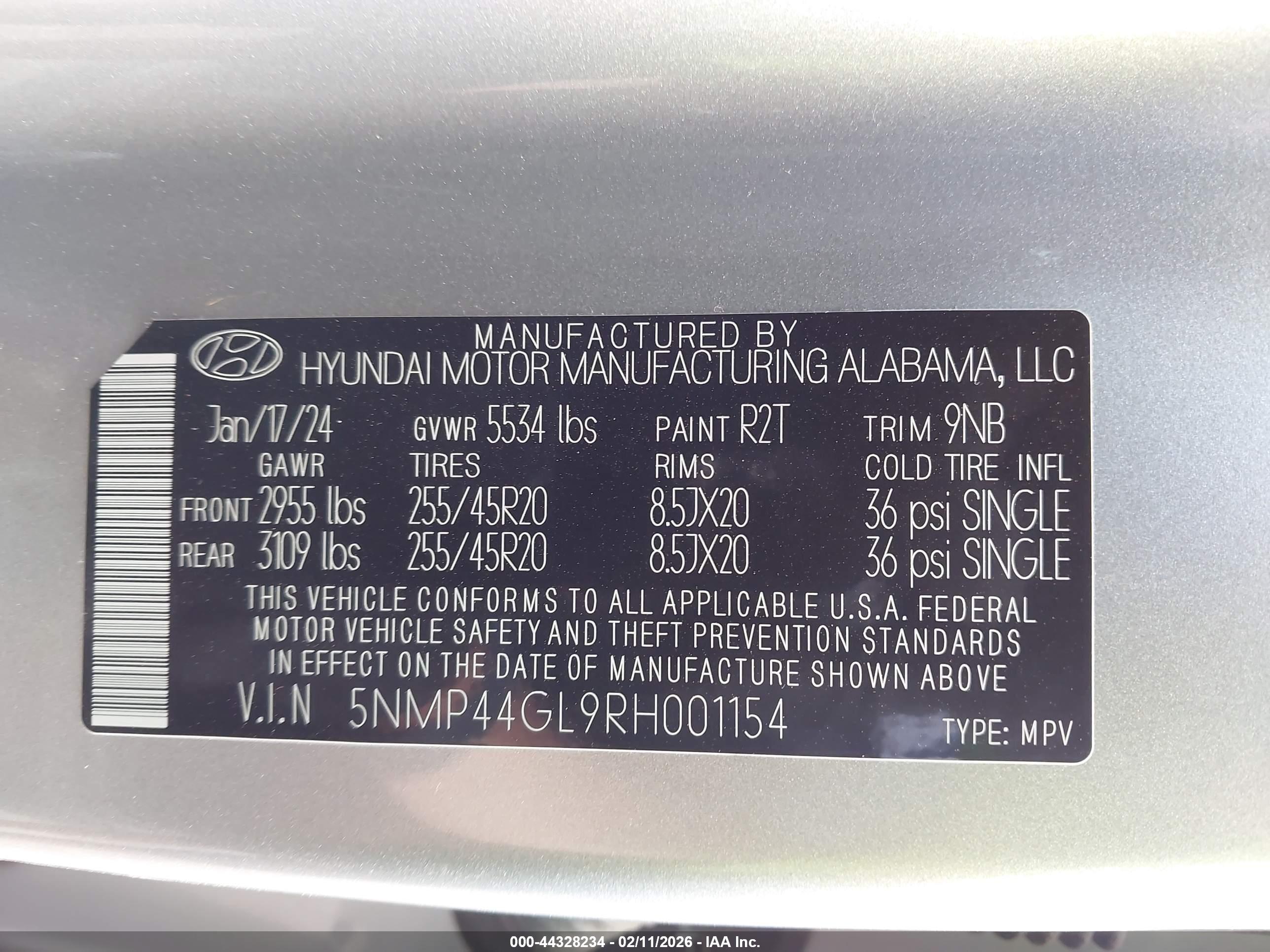 HYUNDAI SANTA image 9