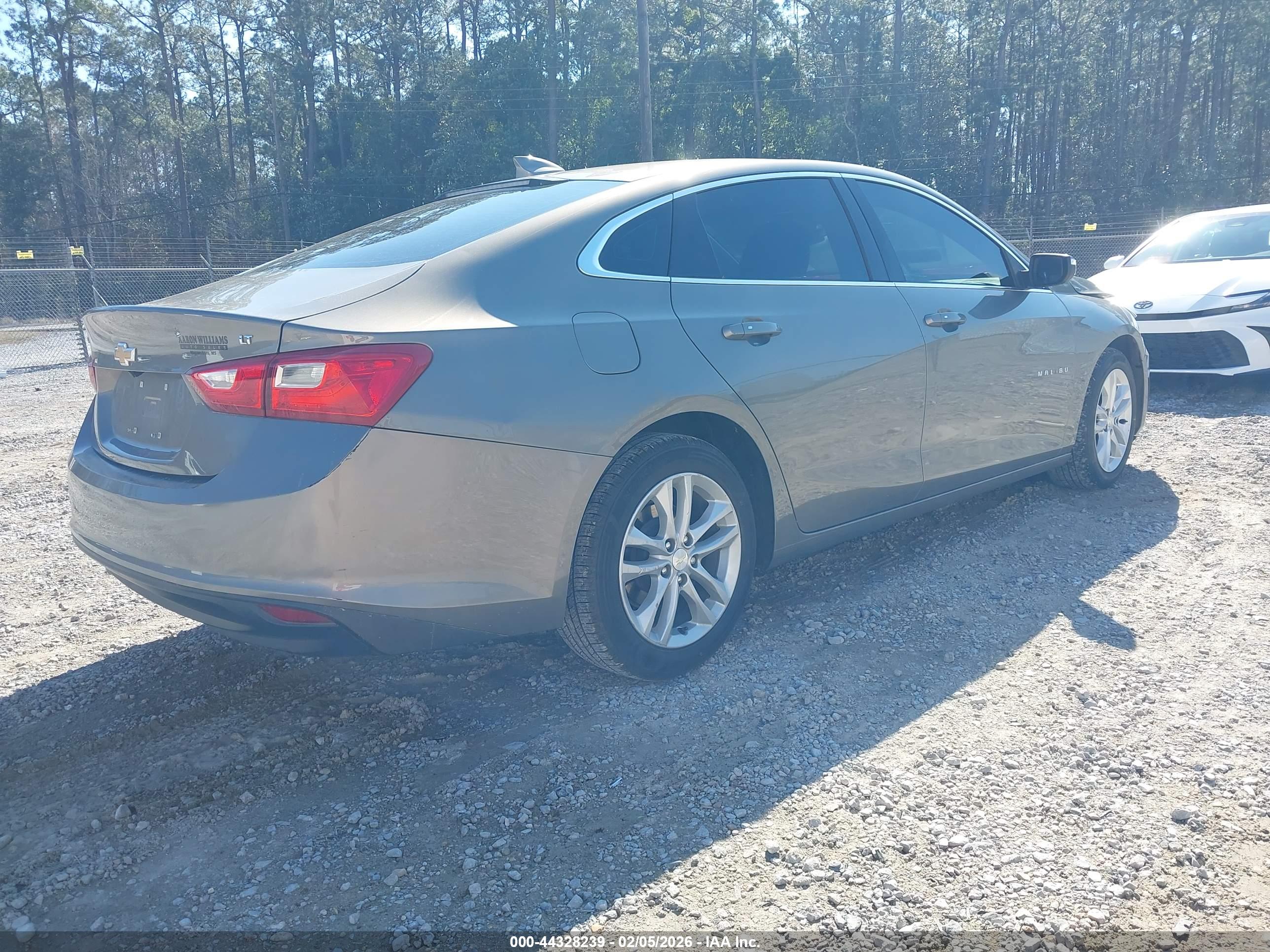 CHEVROLET MALIBU image 4