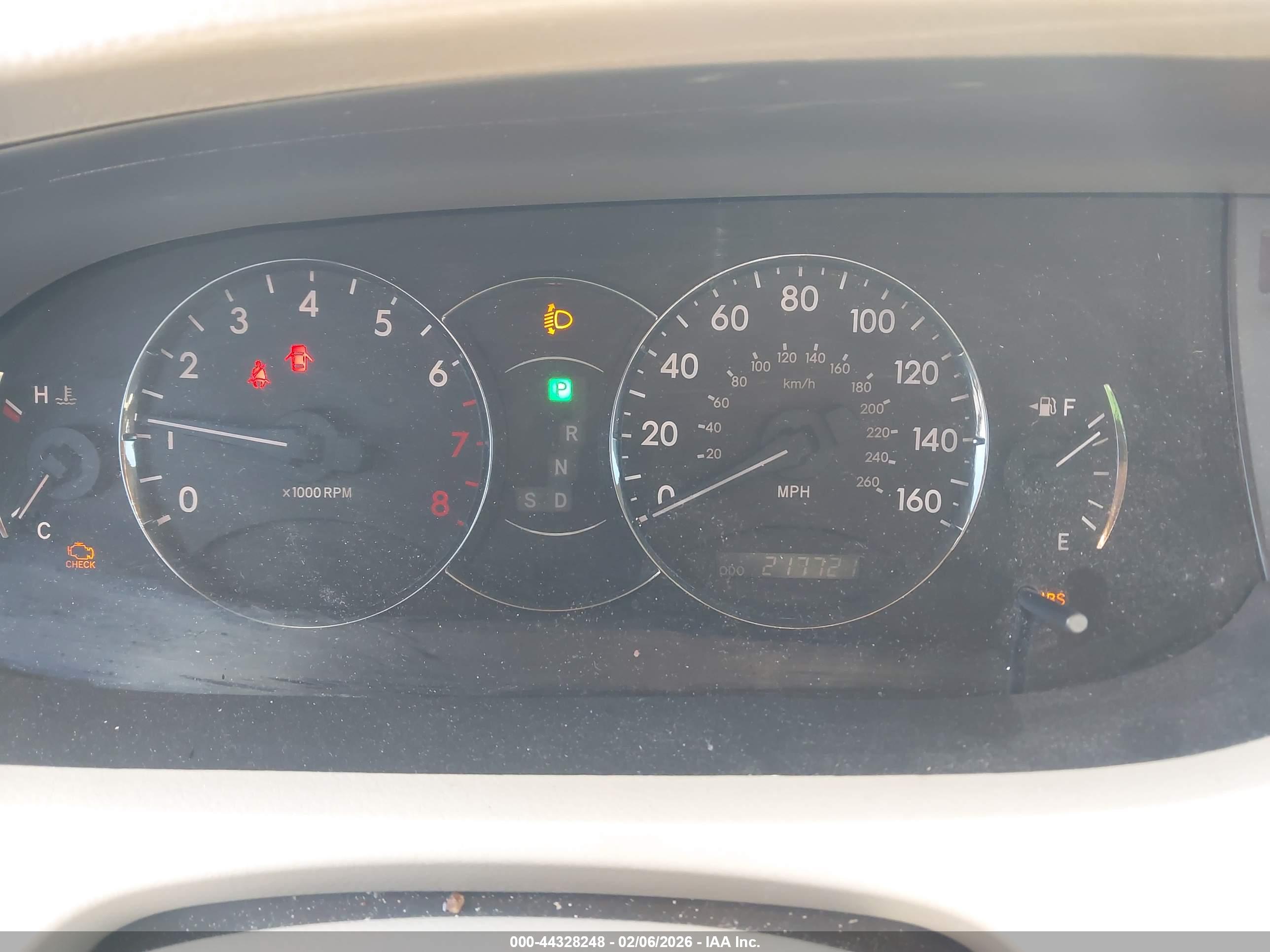 TOYOTA AVALON image 7