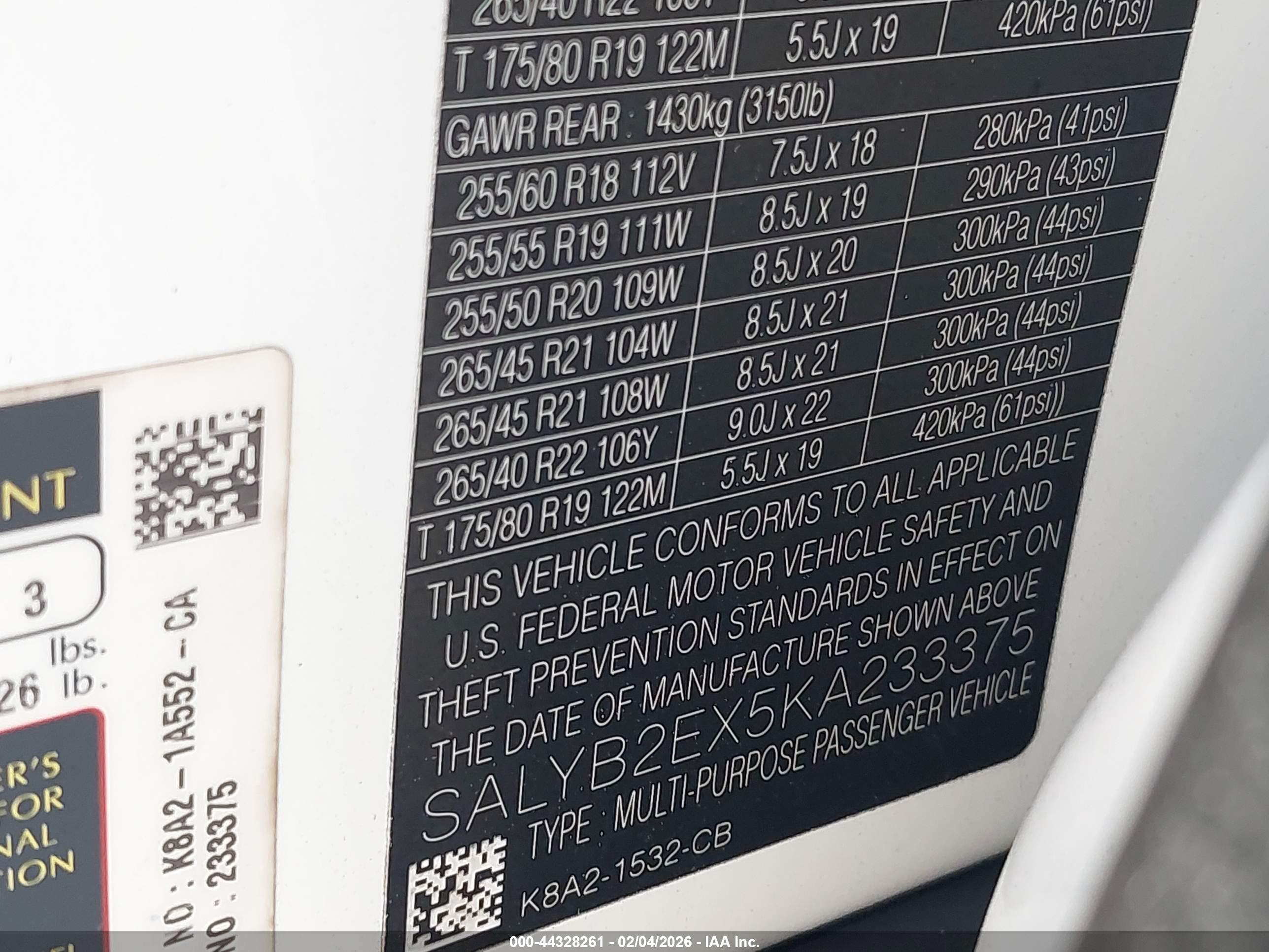 LAND ROVER image 9