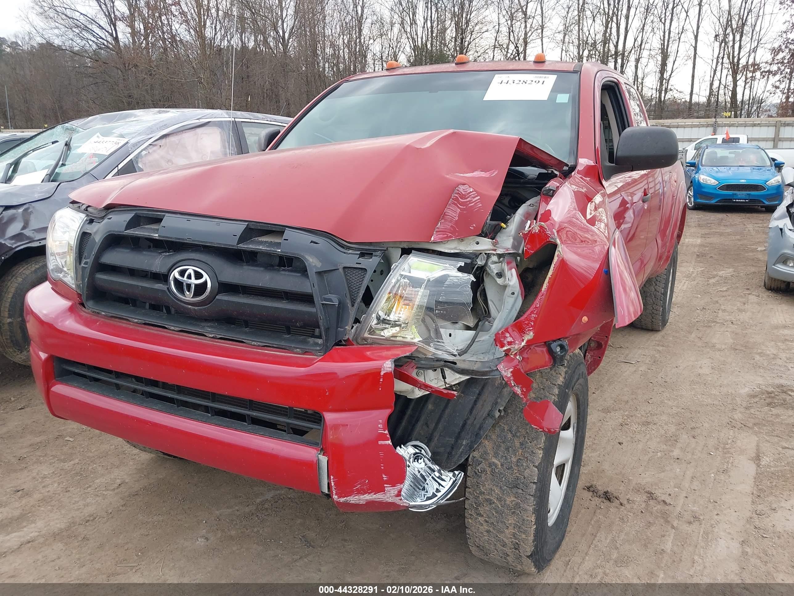 TOYOTA TACOMA image 6