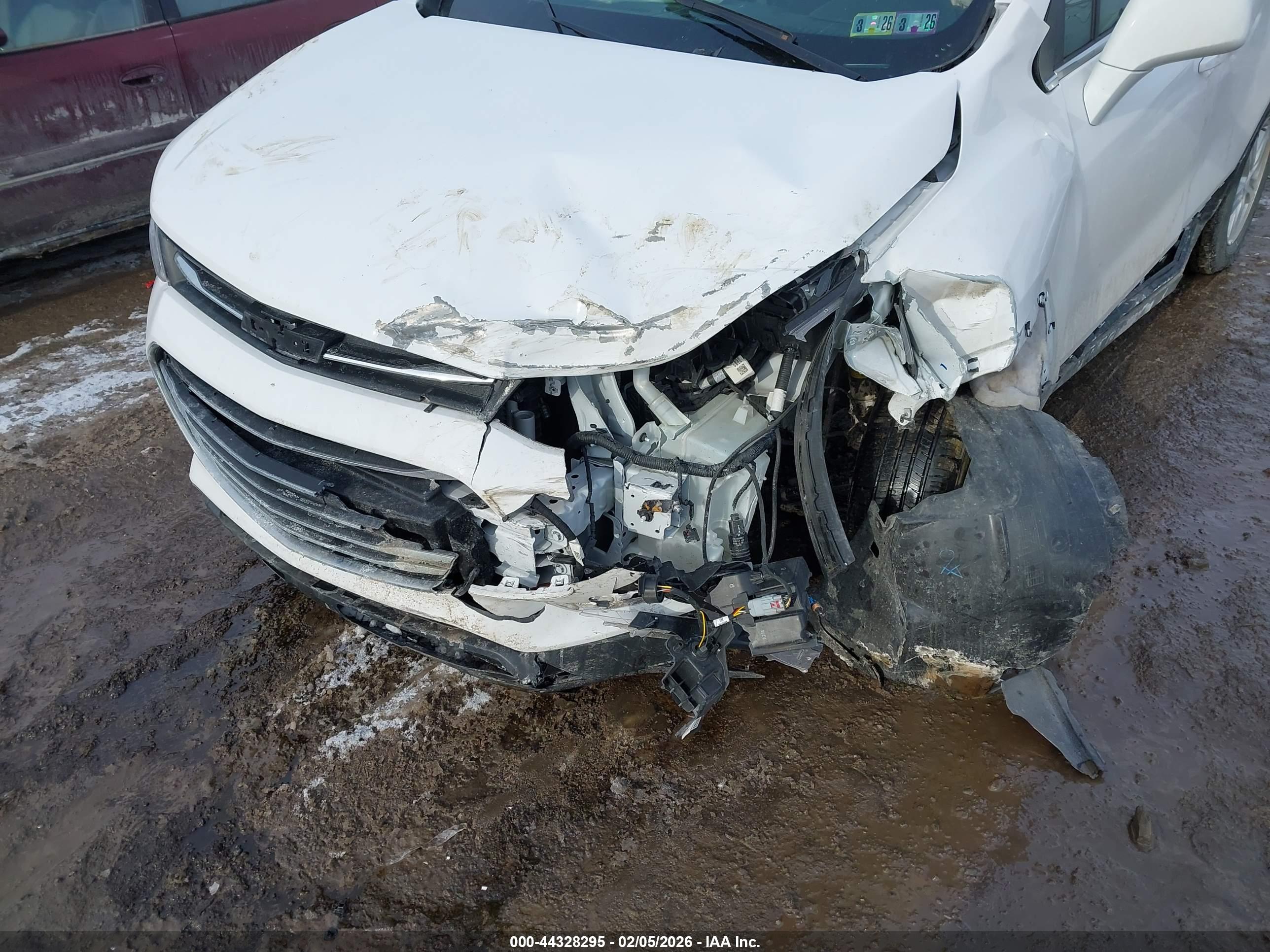 CHEVROLET TRAX image 6