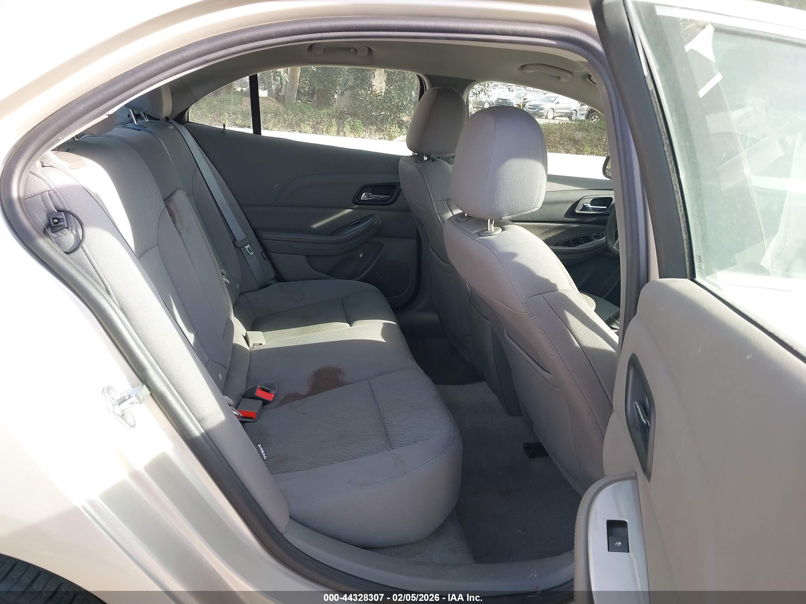 CHEVROLET MALIBU image 8