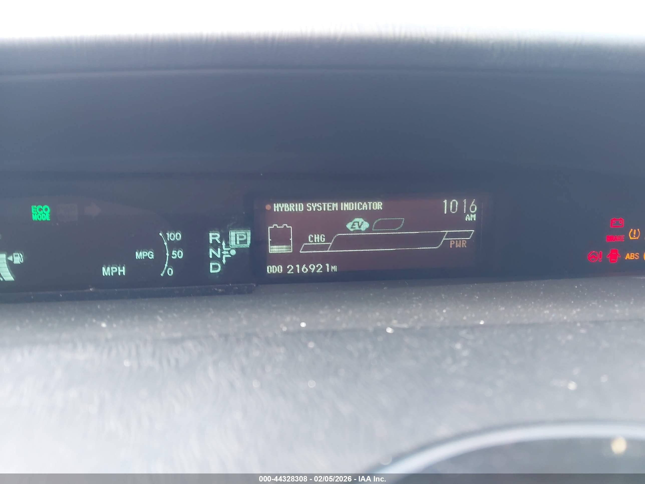 TOYOTA PRIUS image 7