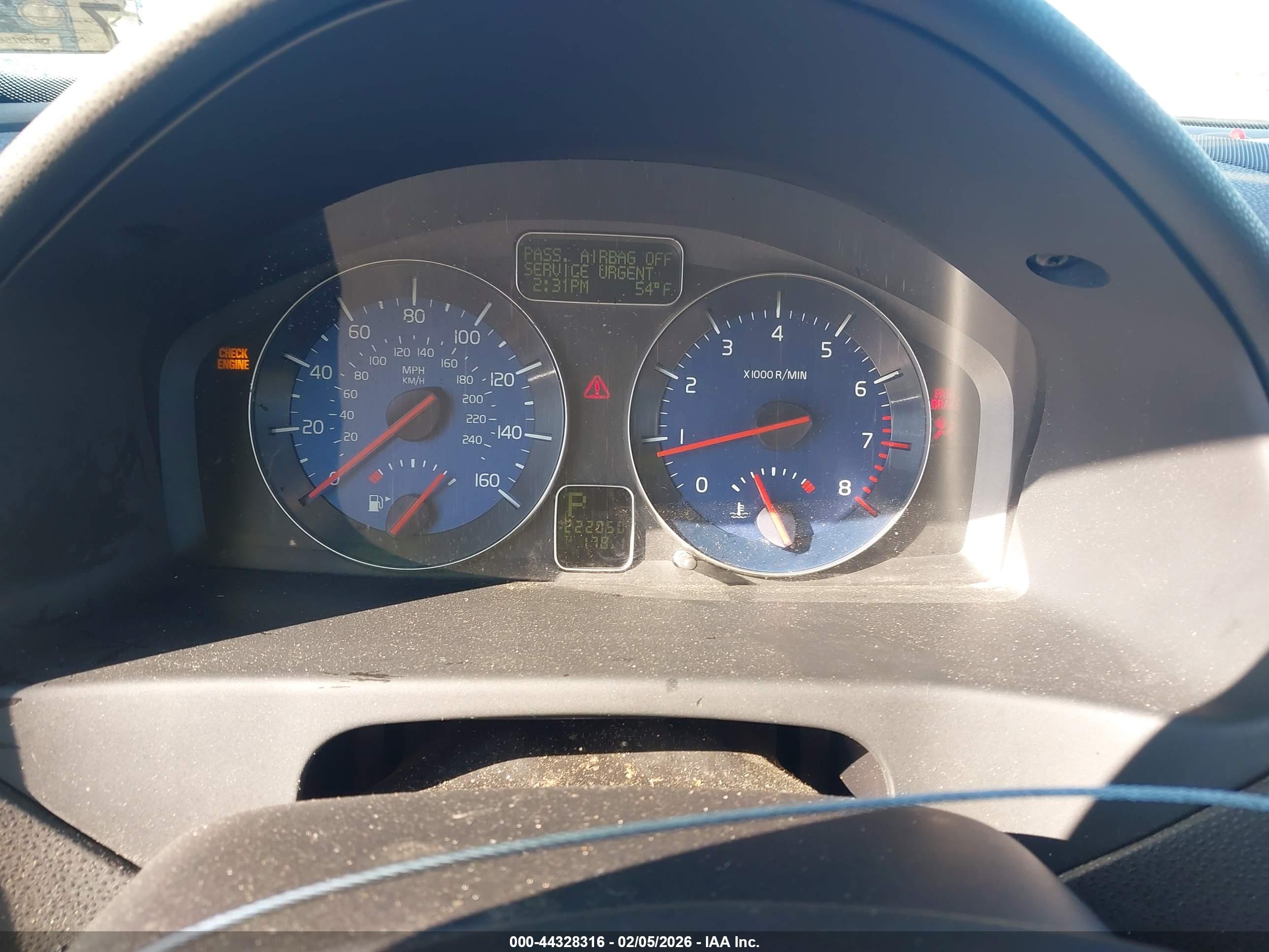 VOLVO C30 image 7
