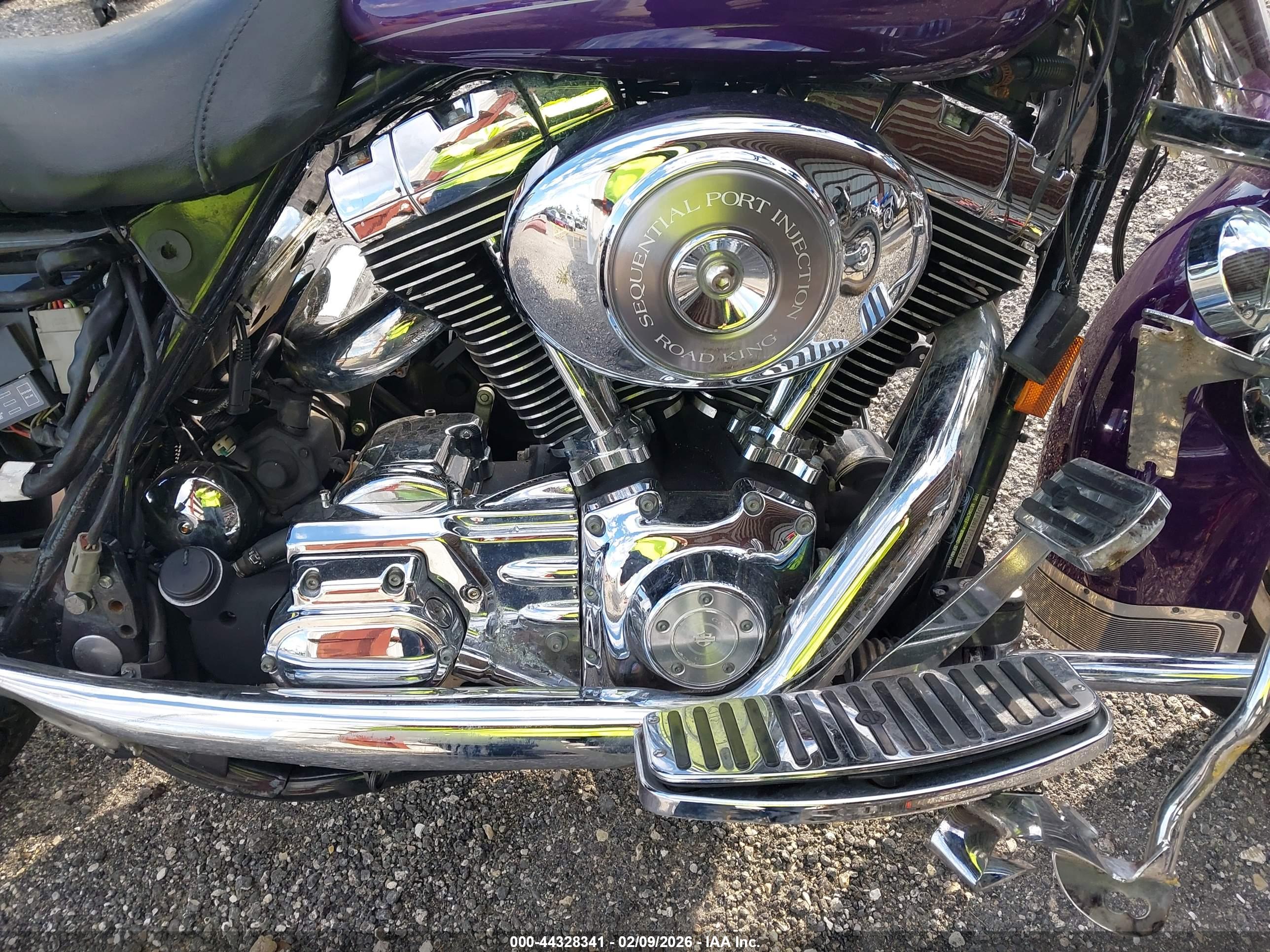 HARLEY-DAVIDSON FLHRI image 8