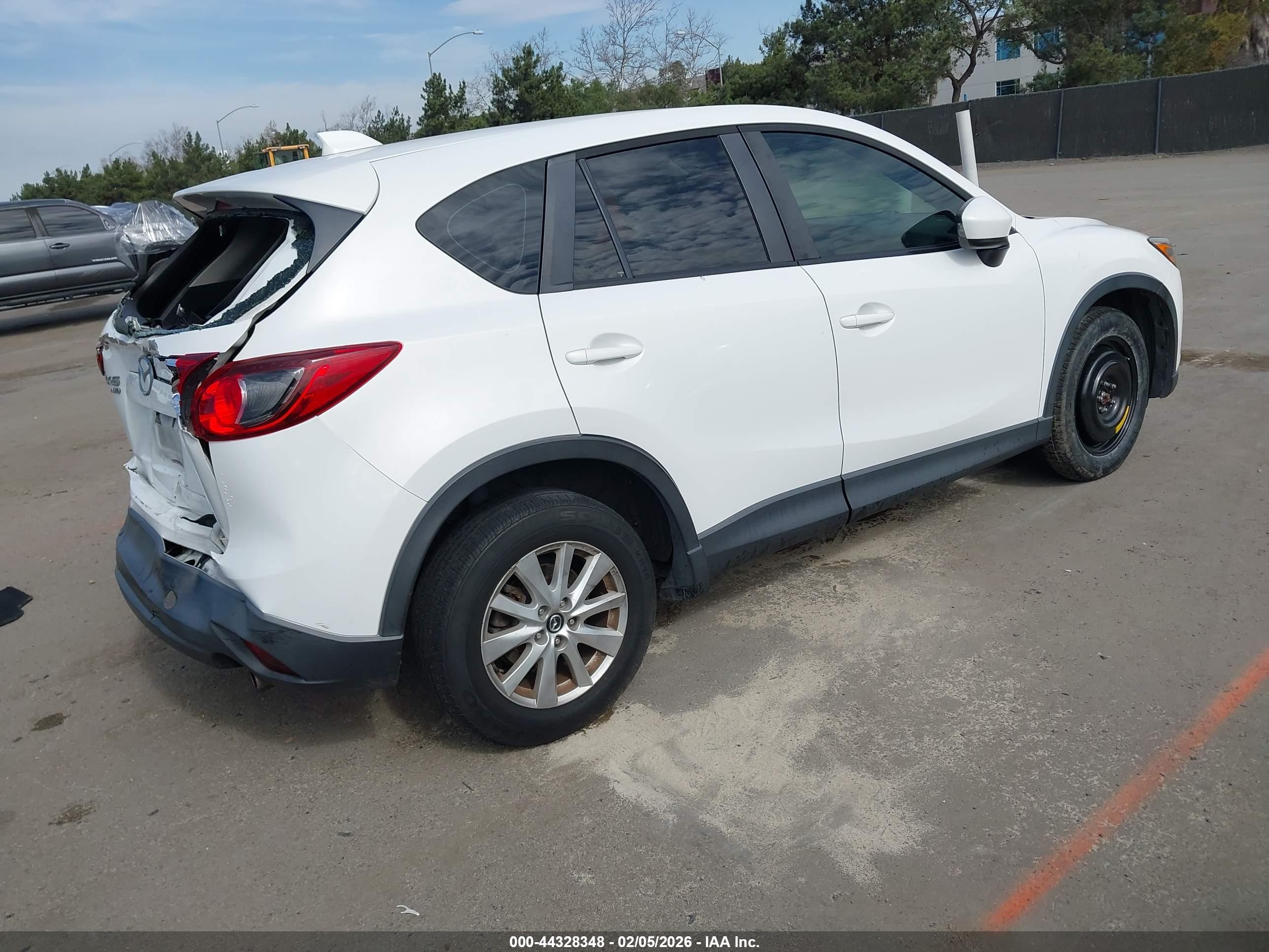 MAZDA CX-5 image 4