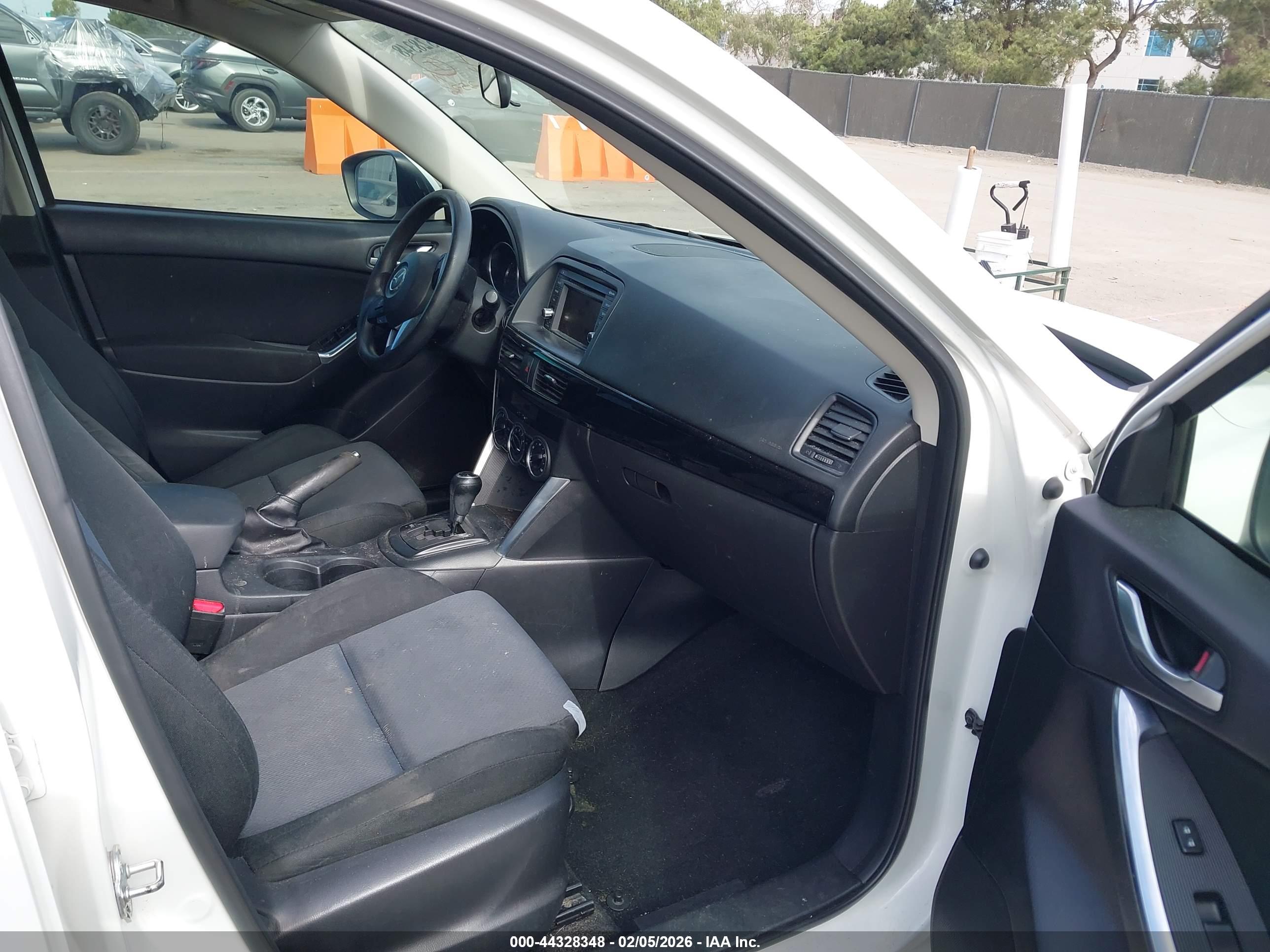 MAZDA CX-5 image 5