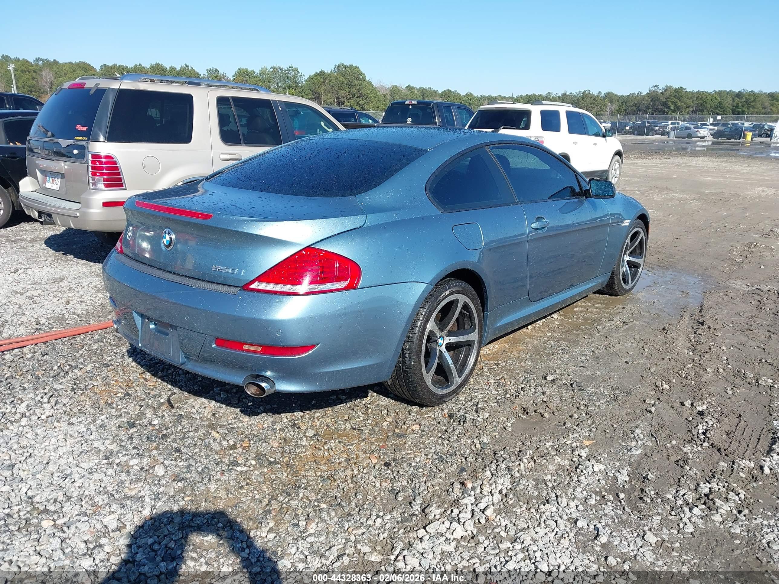 BMW 650I image 4